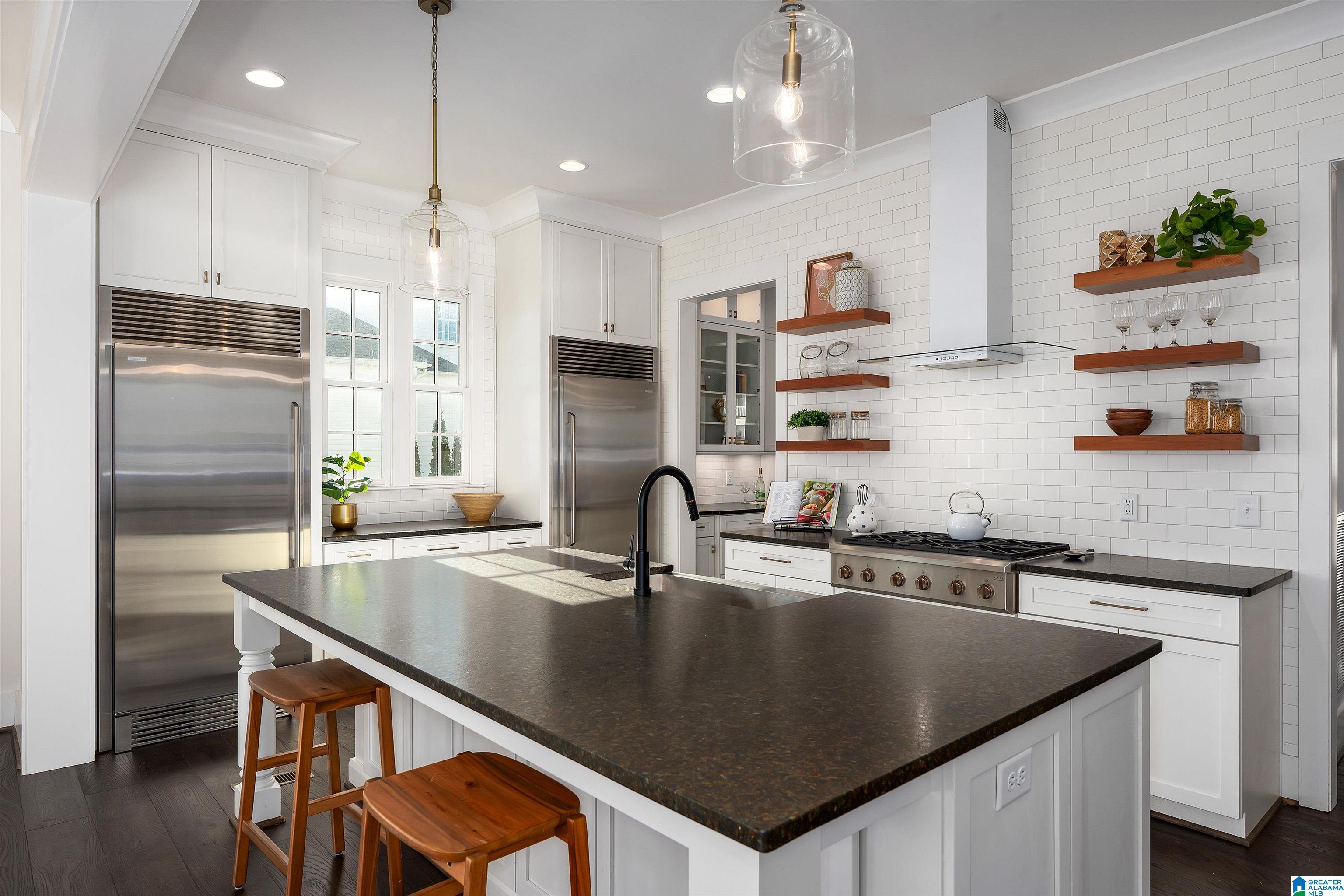 581 RESTORATION DRIVE