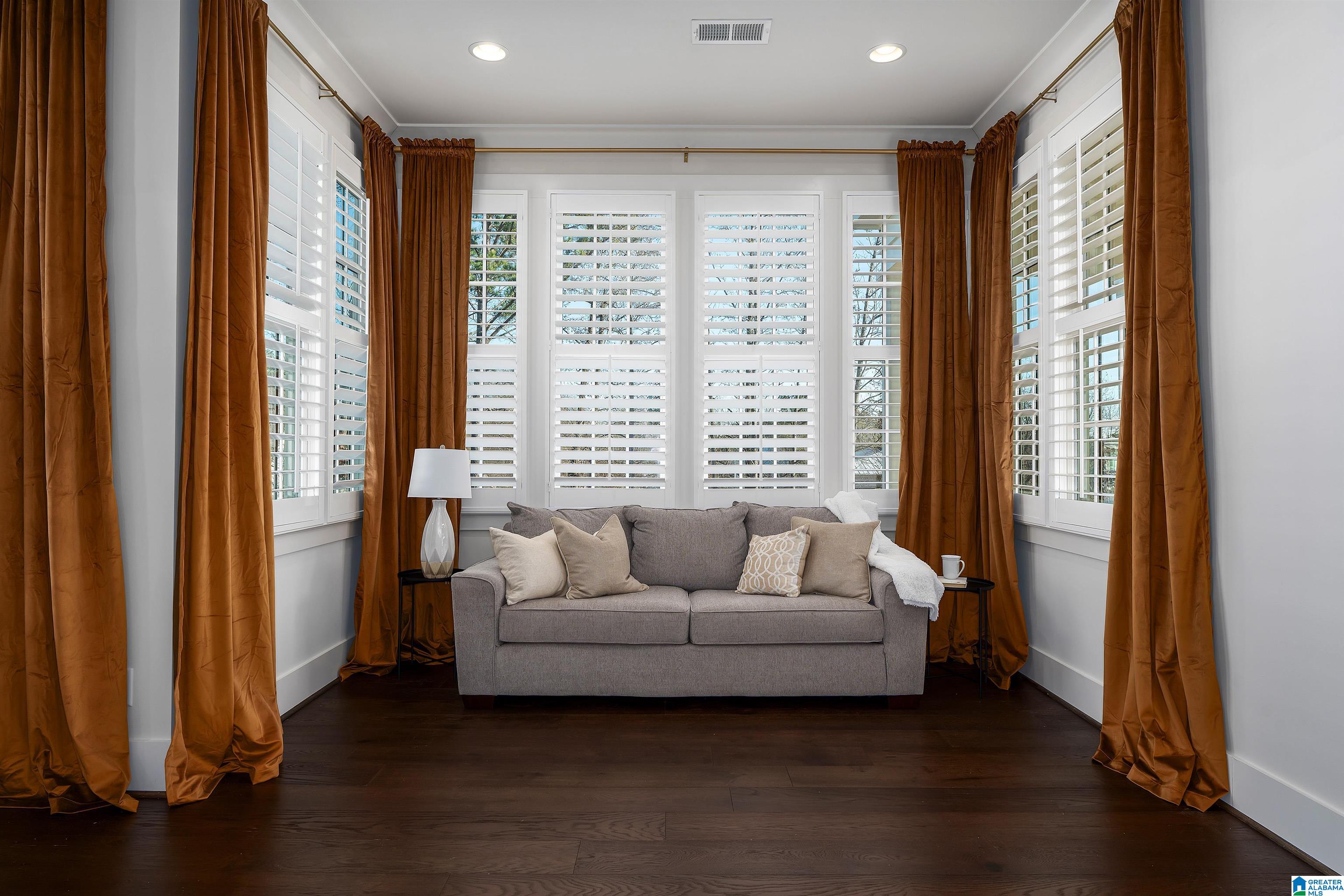 581 RESTORATION DRIVE