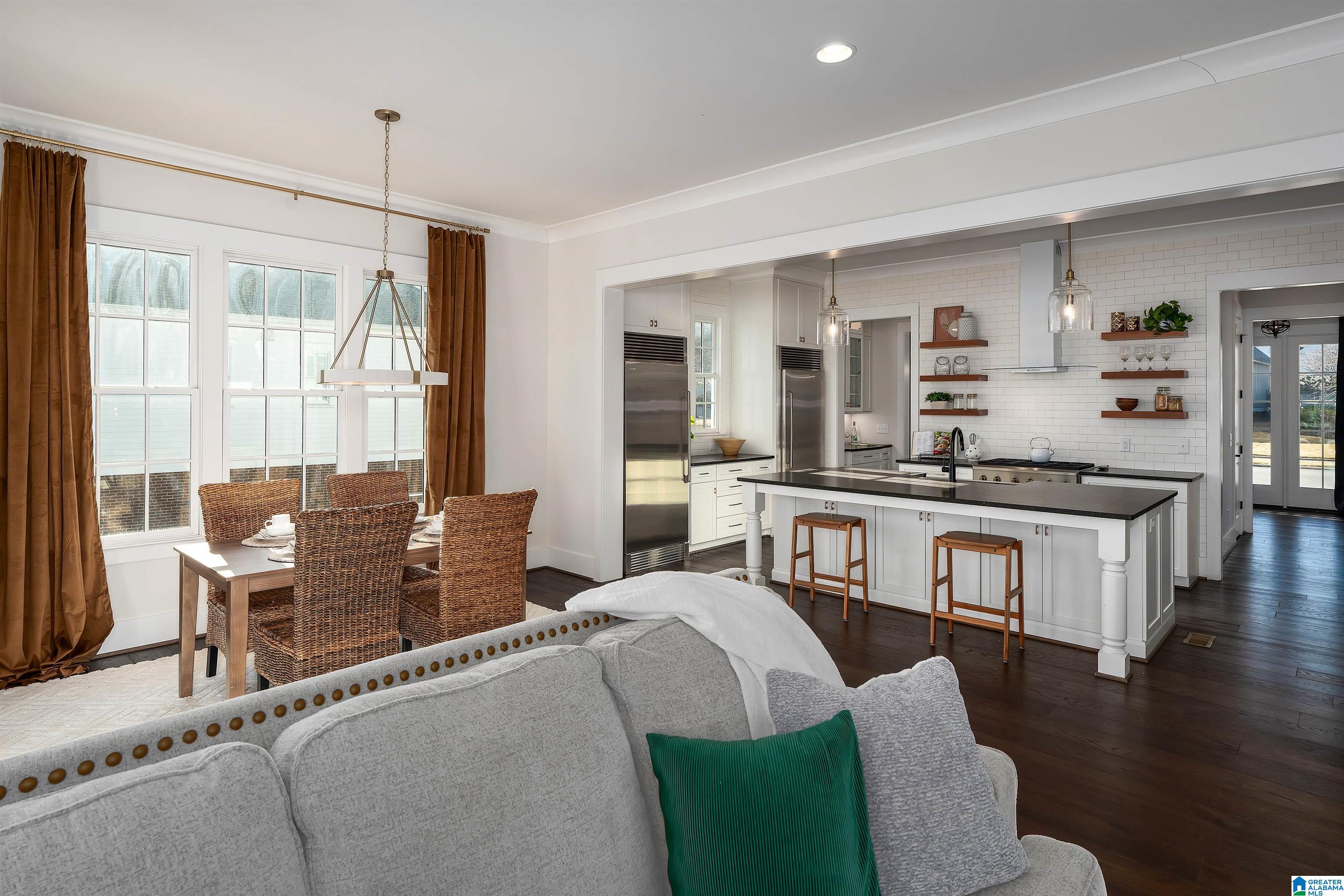 581 RESTORATION DRIVE