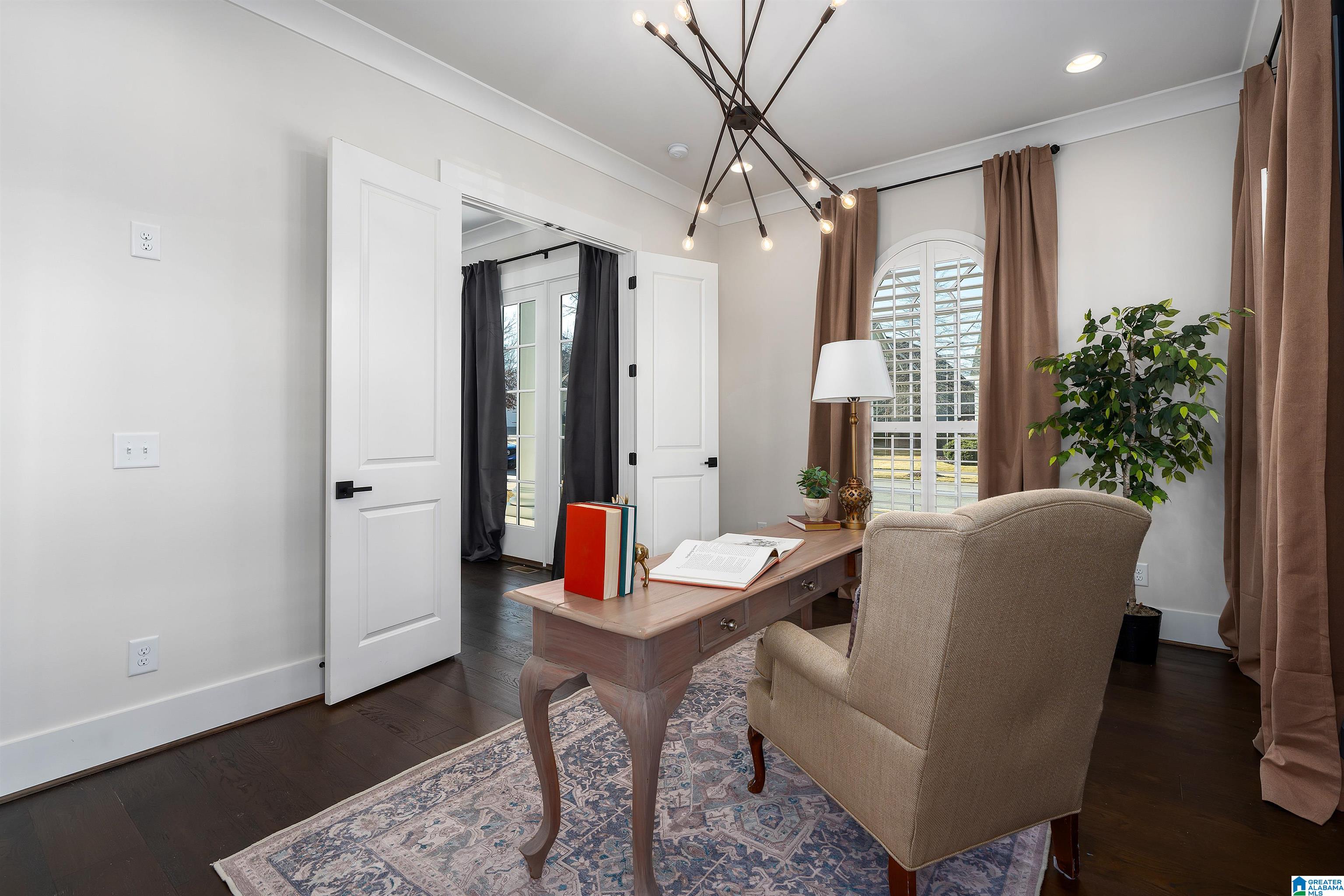 581 RESTORATION DRIVE