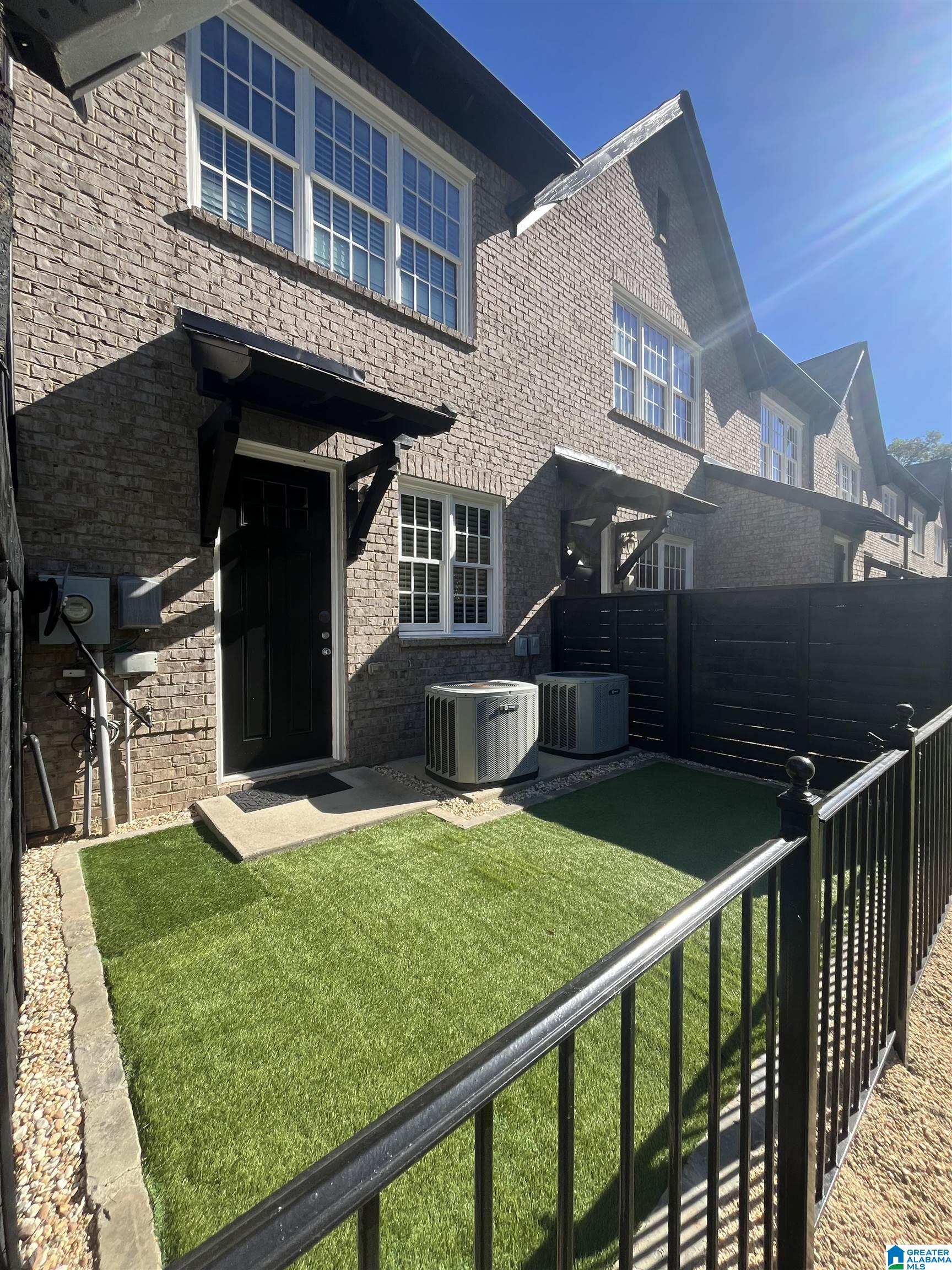 1310 BARRISTERS COURT 1310
