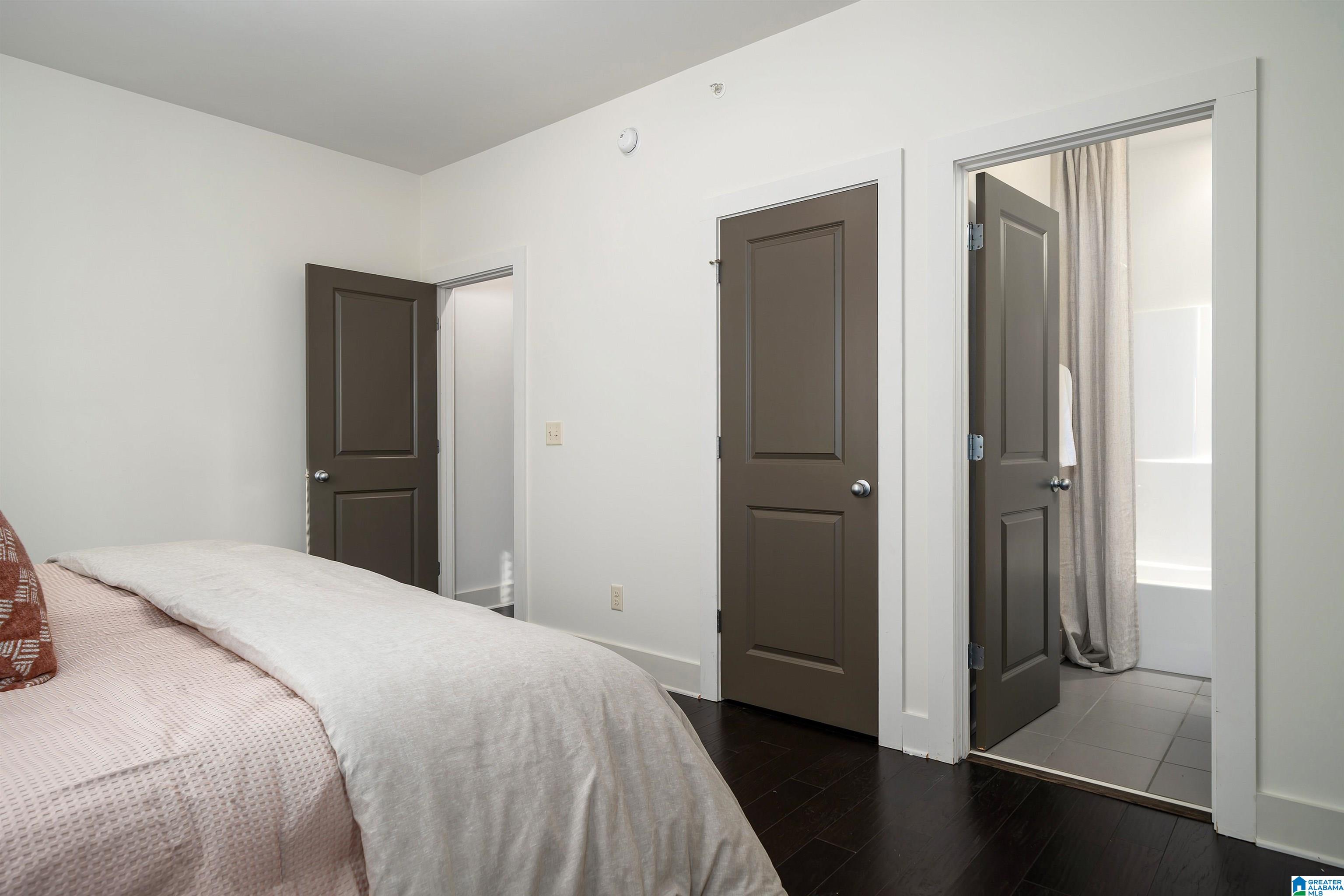 1310 BARRISTERS COURT 1310