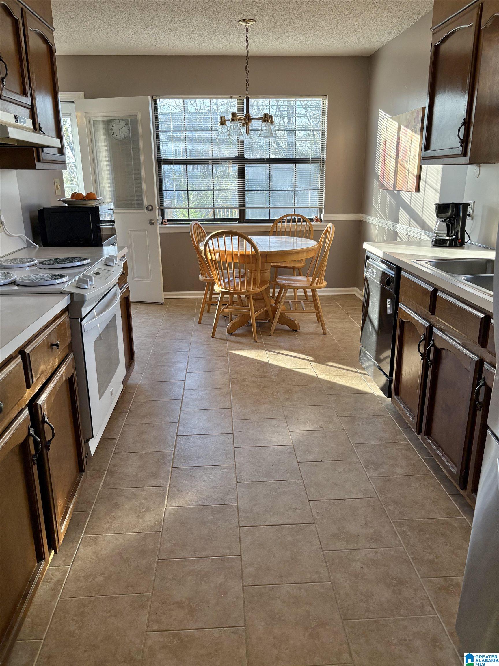 1416 13TH TERRACE