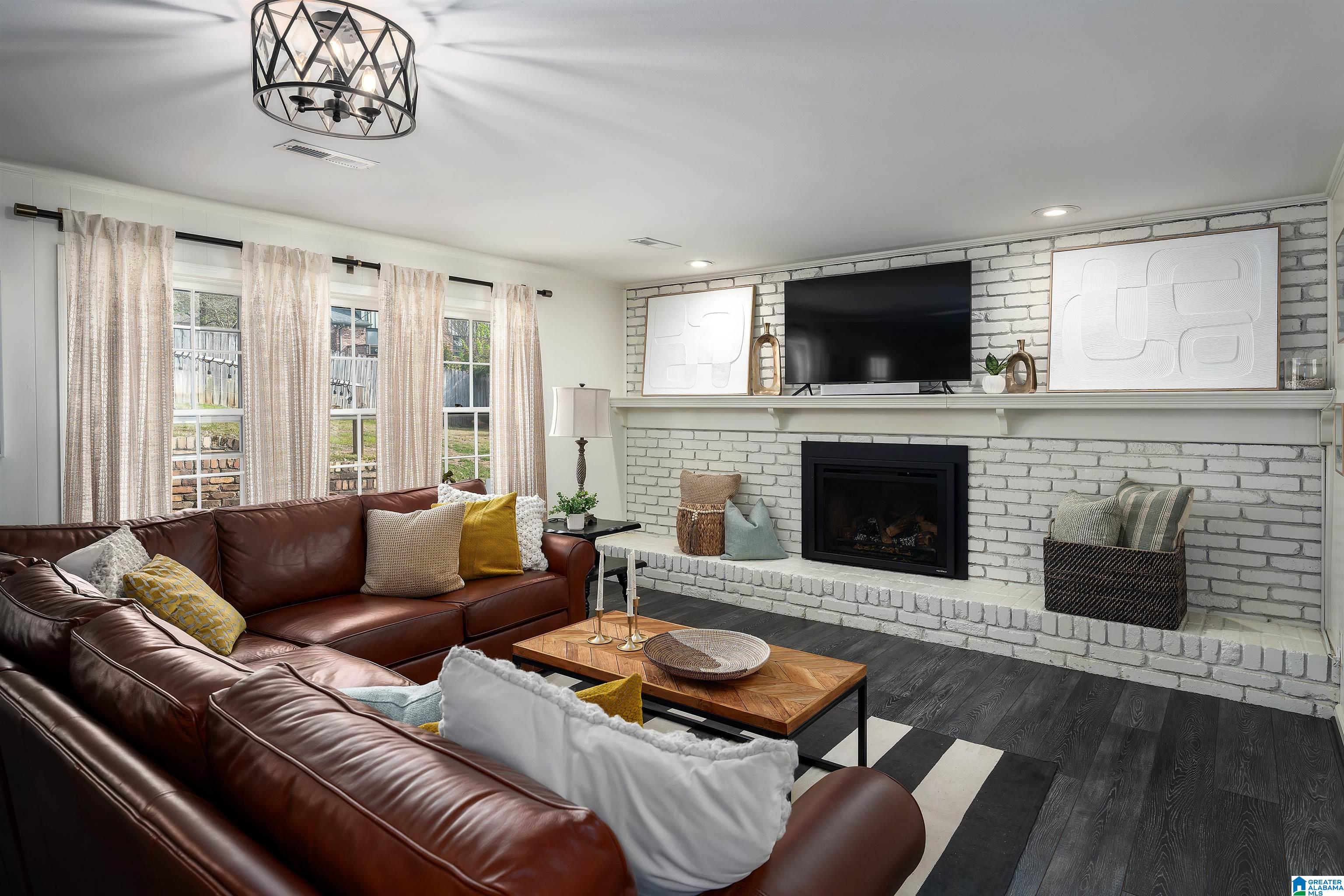 3756 CRESTBROOK ROAD