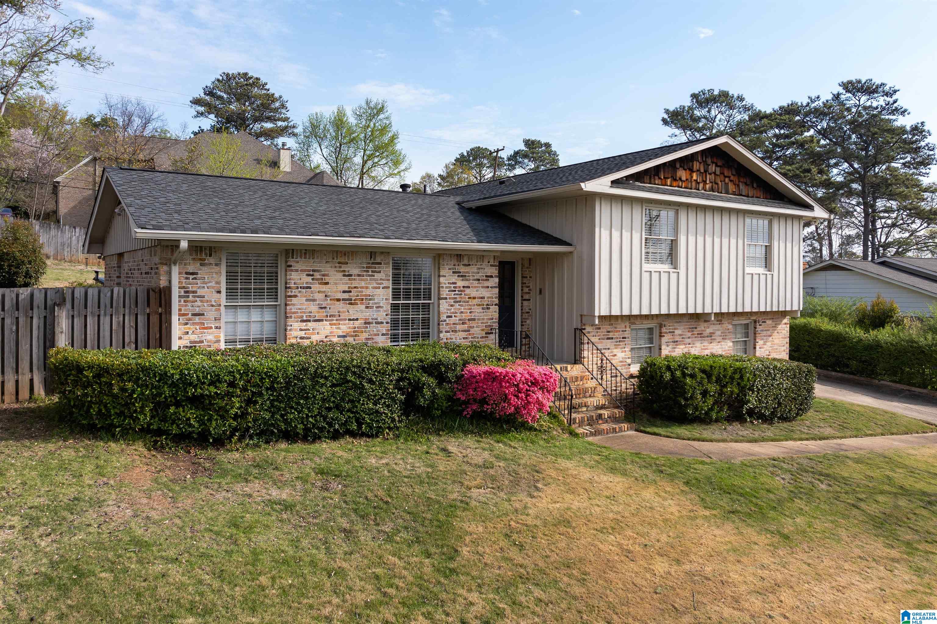 3756 CRESTBROOK ROAD