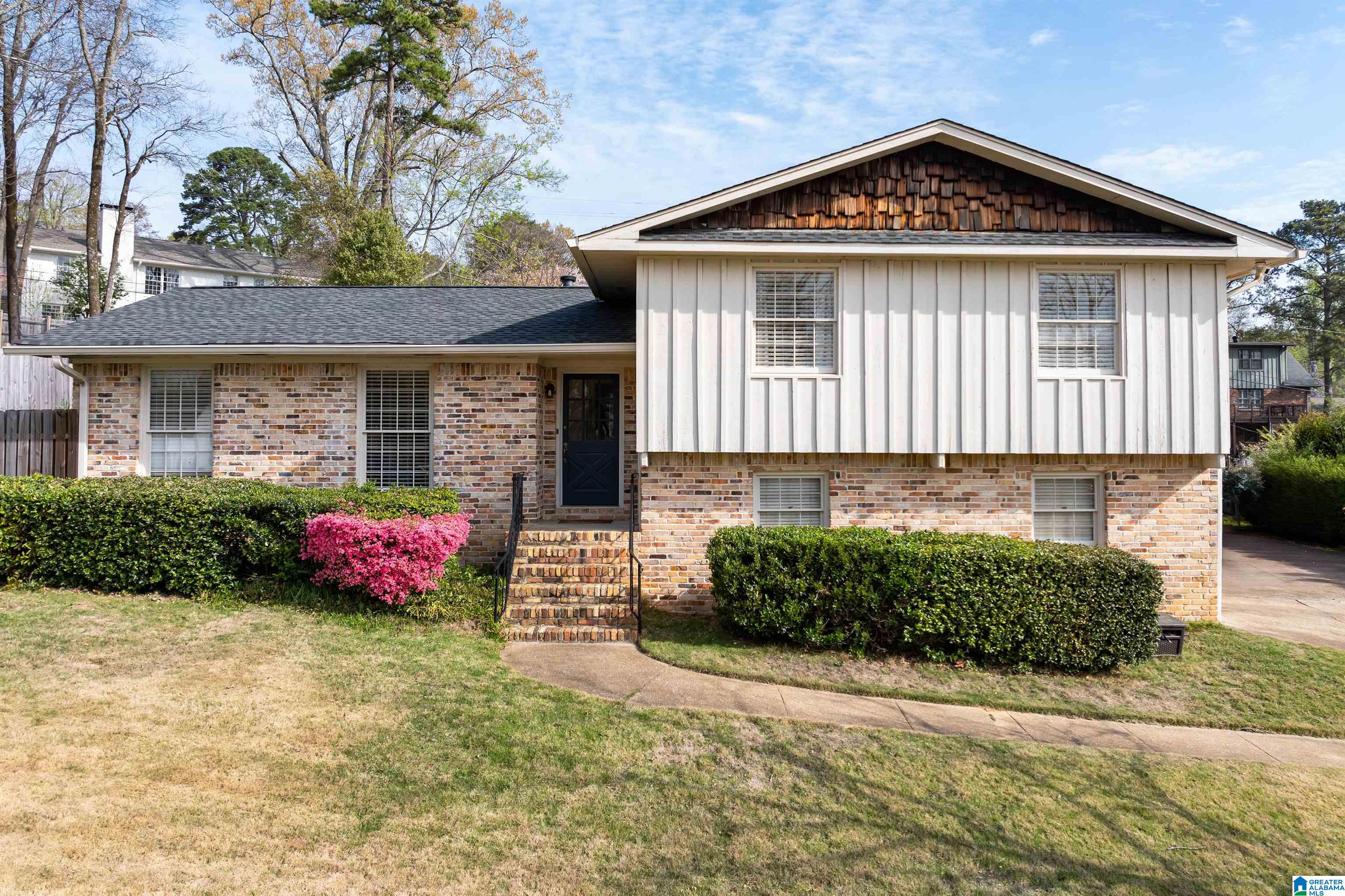 3756 CRESTBROOK ROAD
