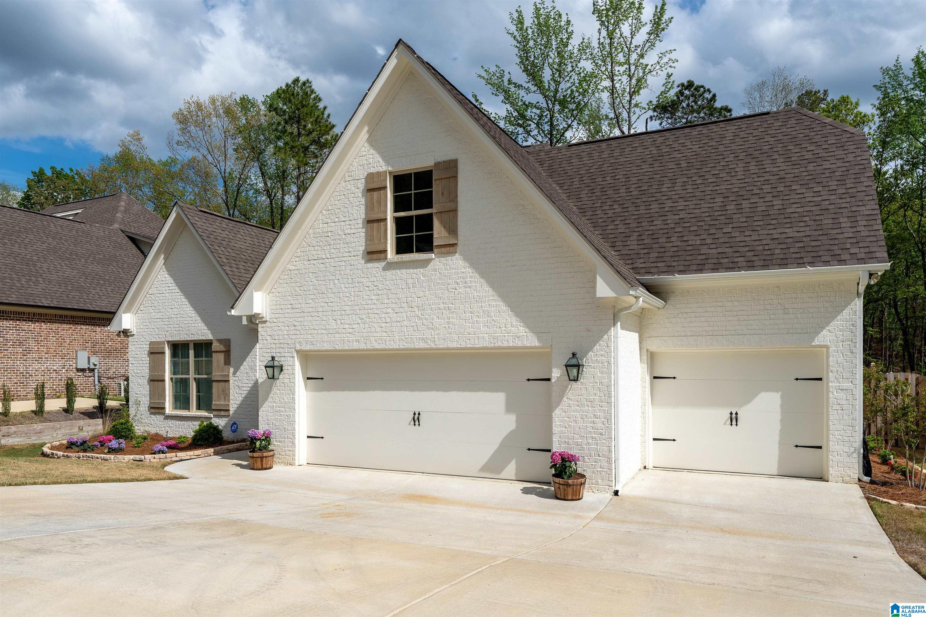 330 KINROSS CIRCLE