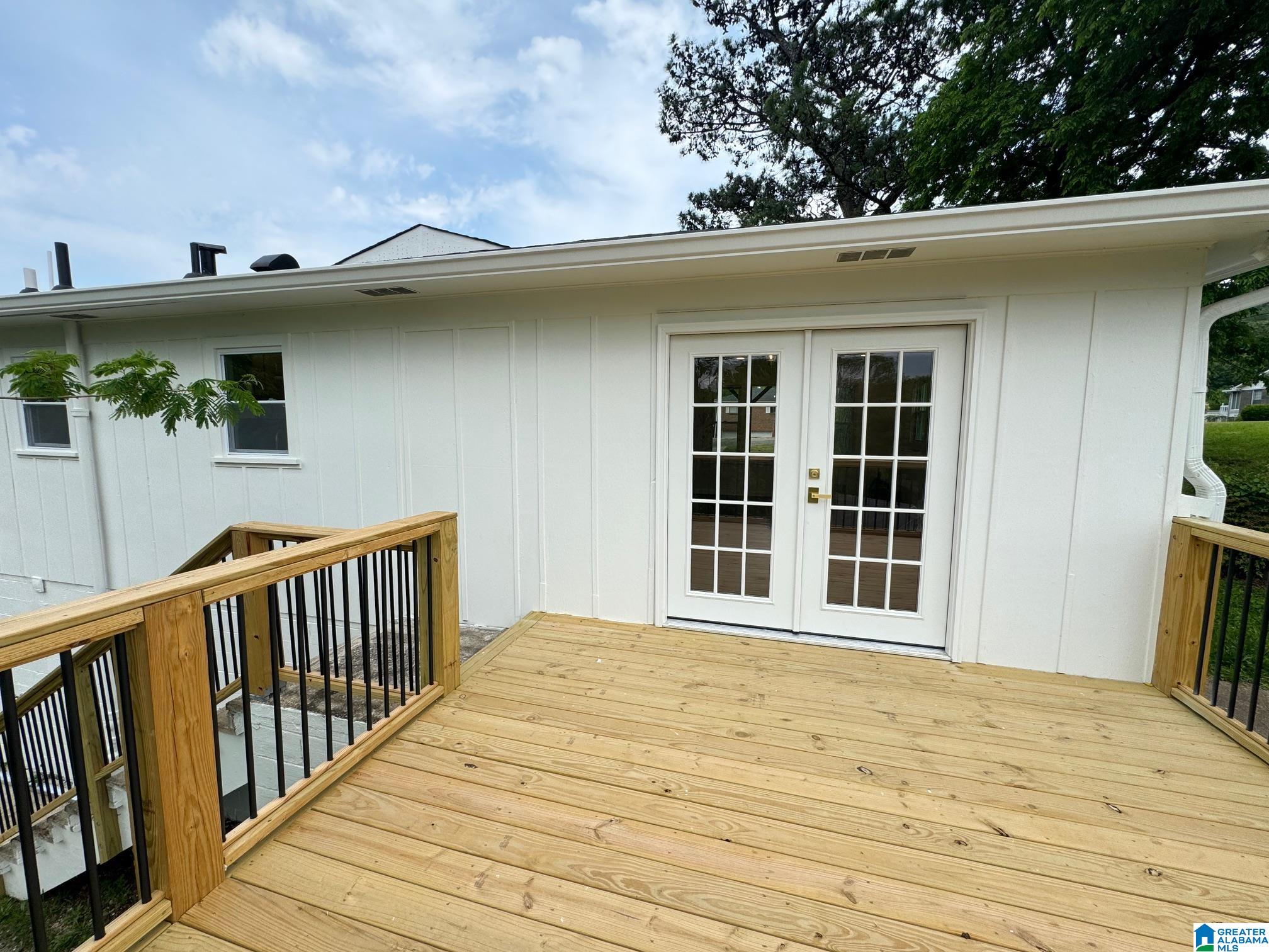 1448 MATT LEONARD DRIVE SW
