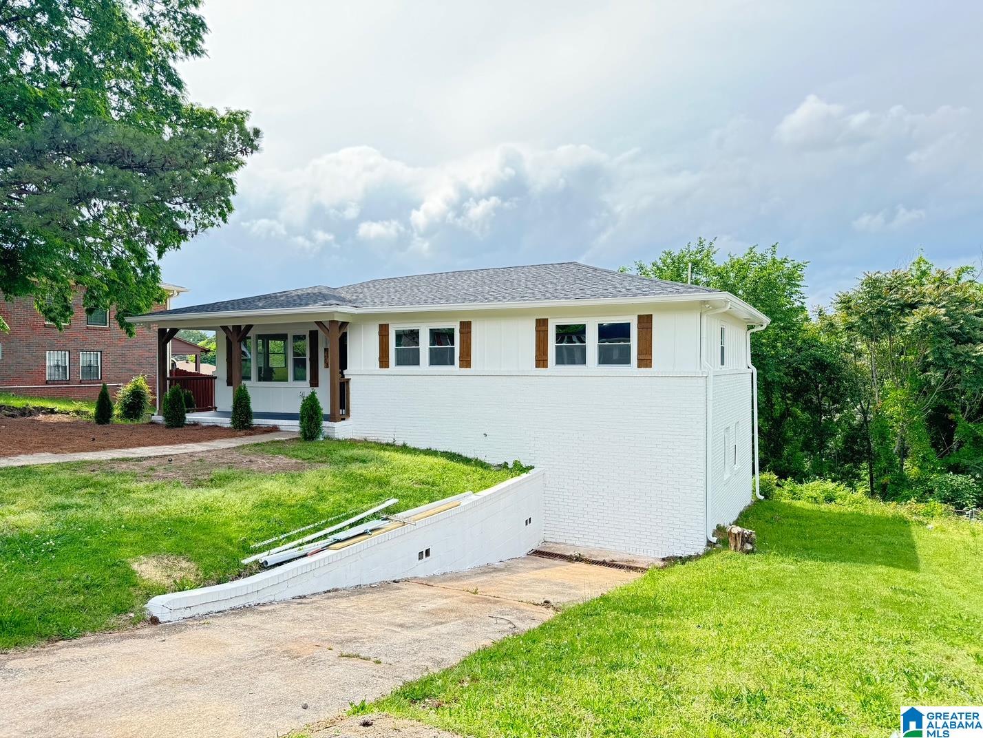 1448 MATT LEONARD DRIVE SW