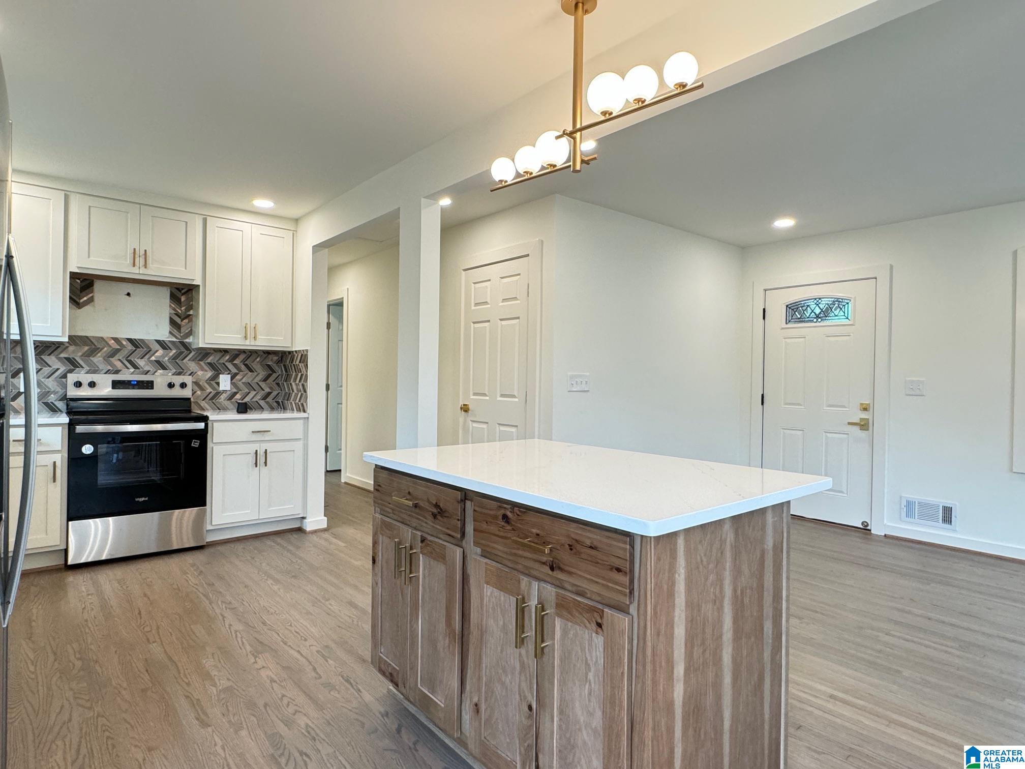 1448 MATT LEONARD DRIVE SW