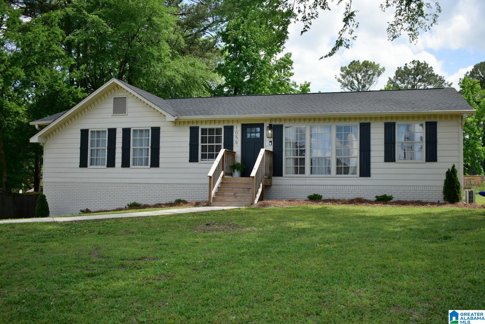 1059 THOMPSON ROAD