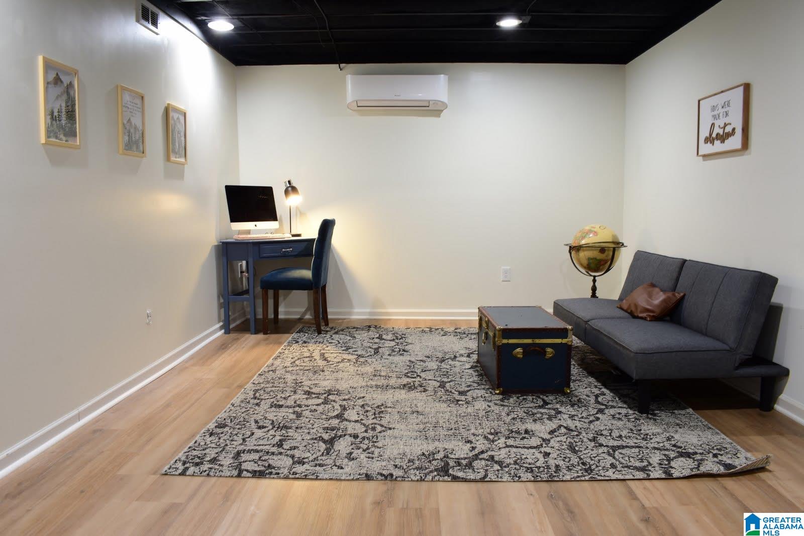 1059 THOMPSON ROAD