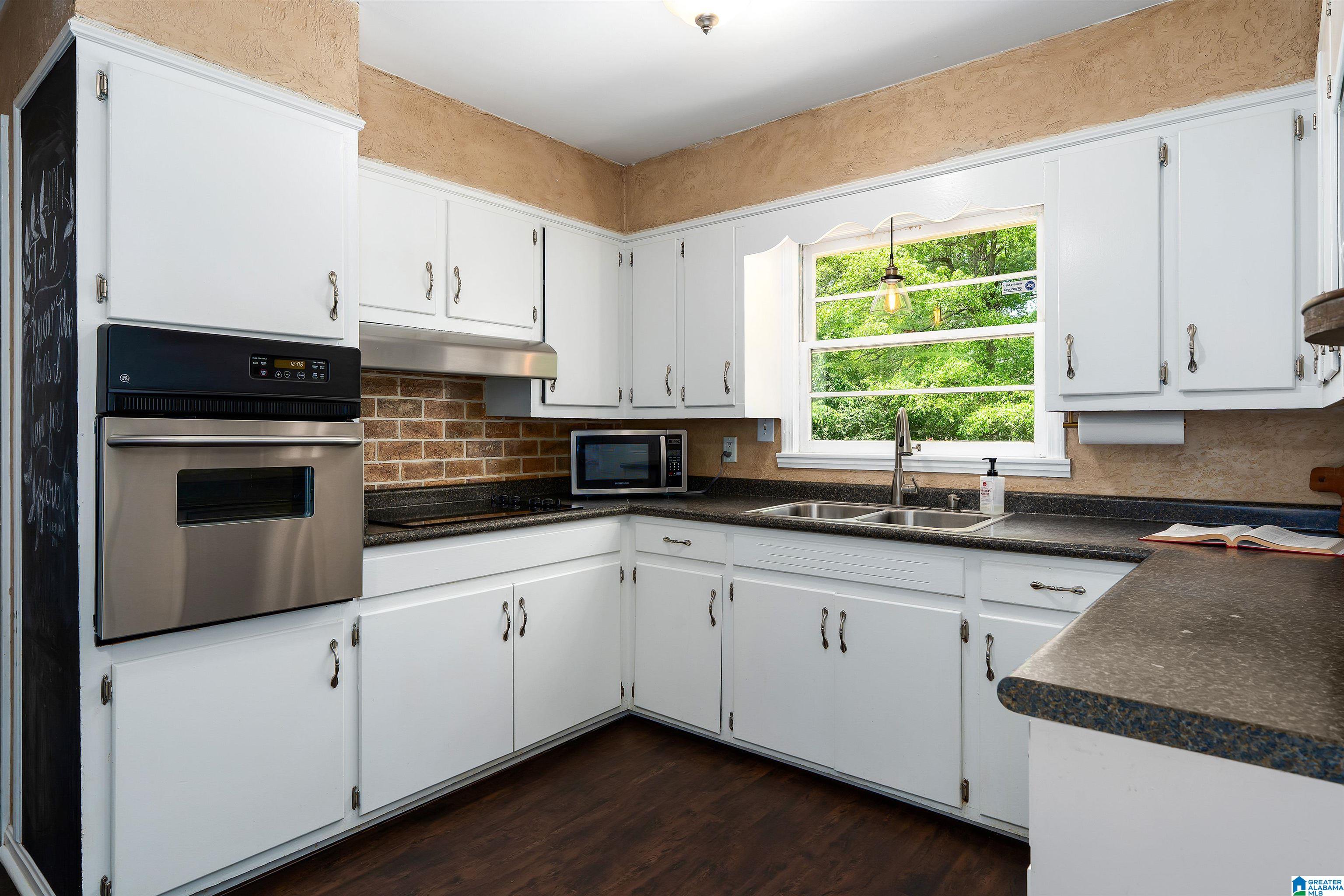 2224 DEERWOOD ROAD