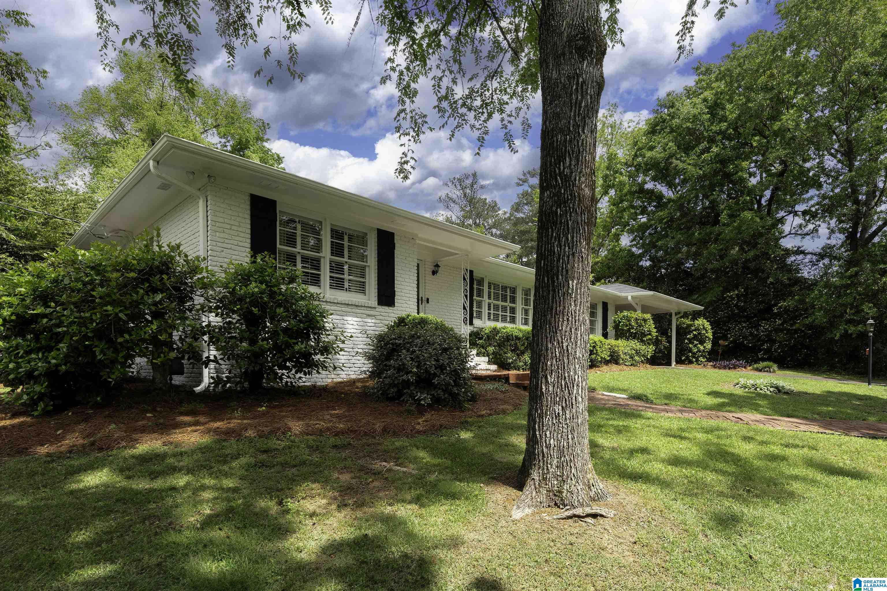 2224 DEERWOOD ROAD