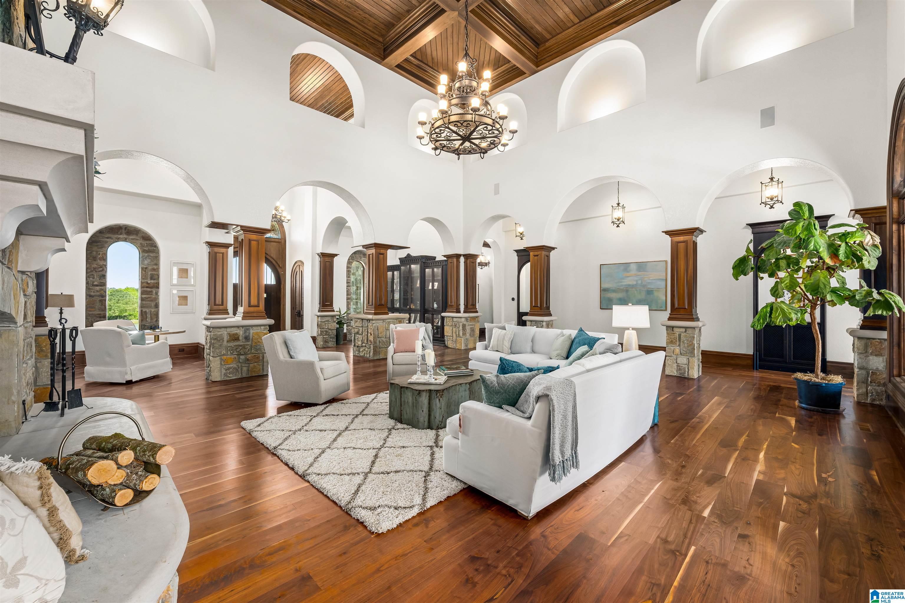 584 MEADOW LAKE FARMS