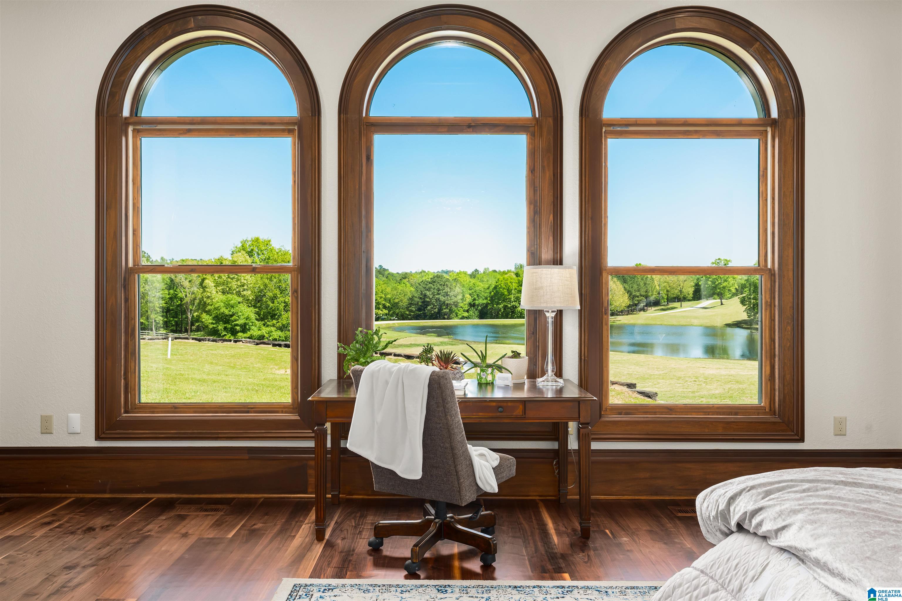 584 MEADOW LAKE FARMS