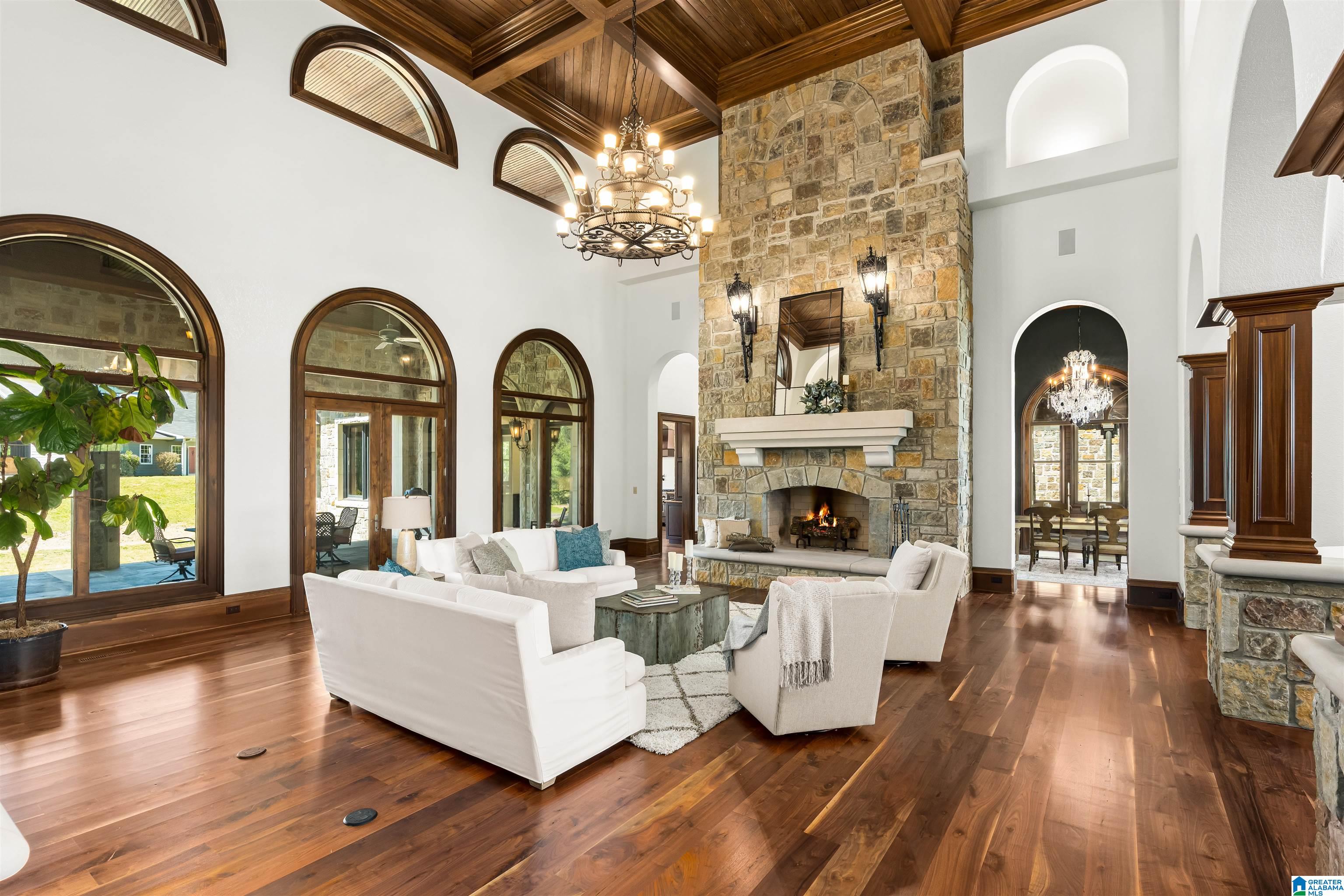 584 MEADOW LAKE FARMS