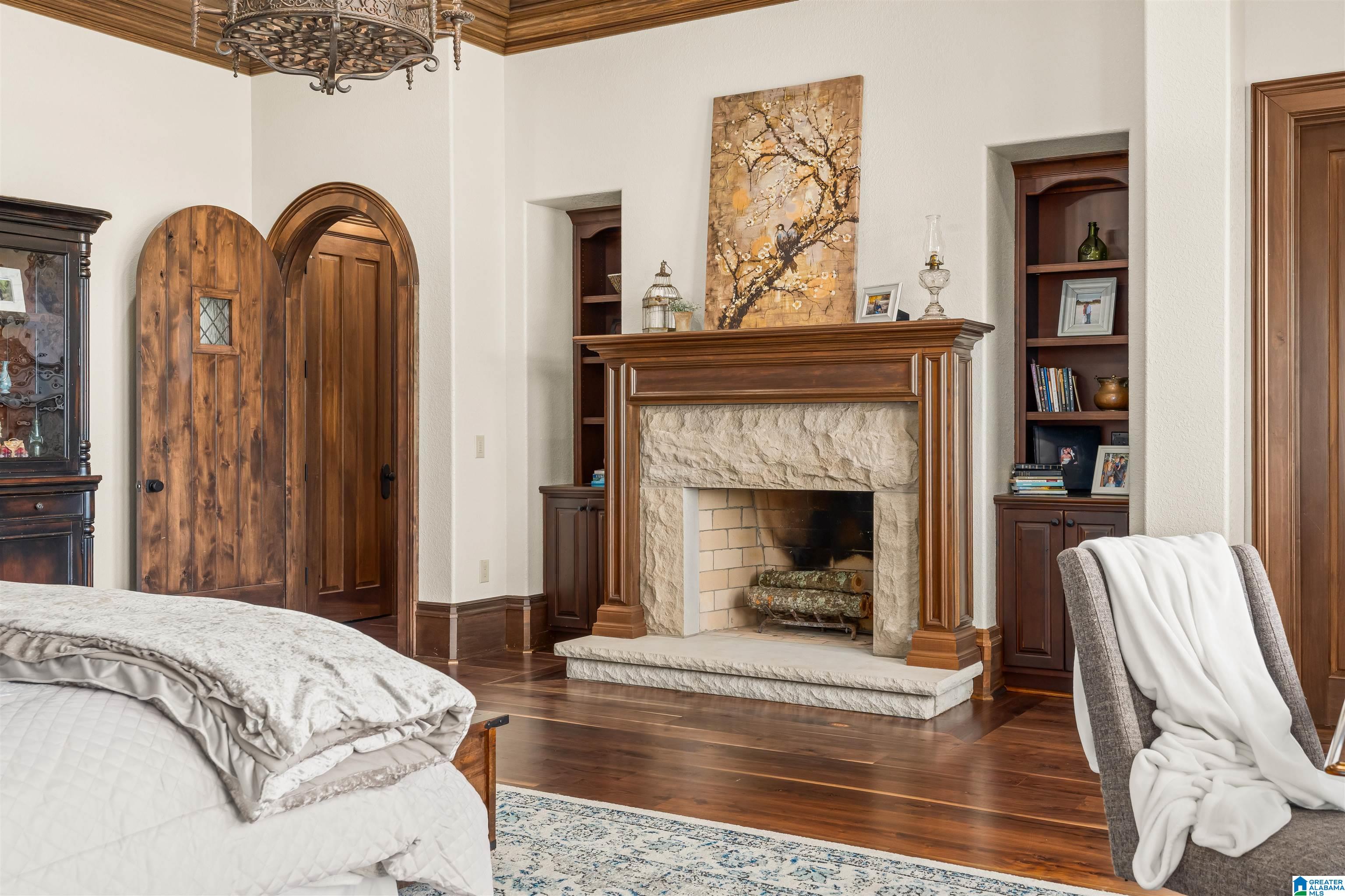 584 MEADOW LAKE FARMS