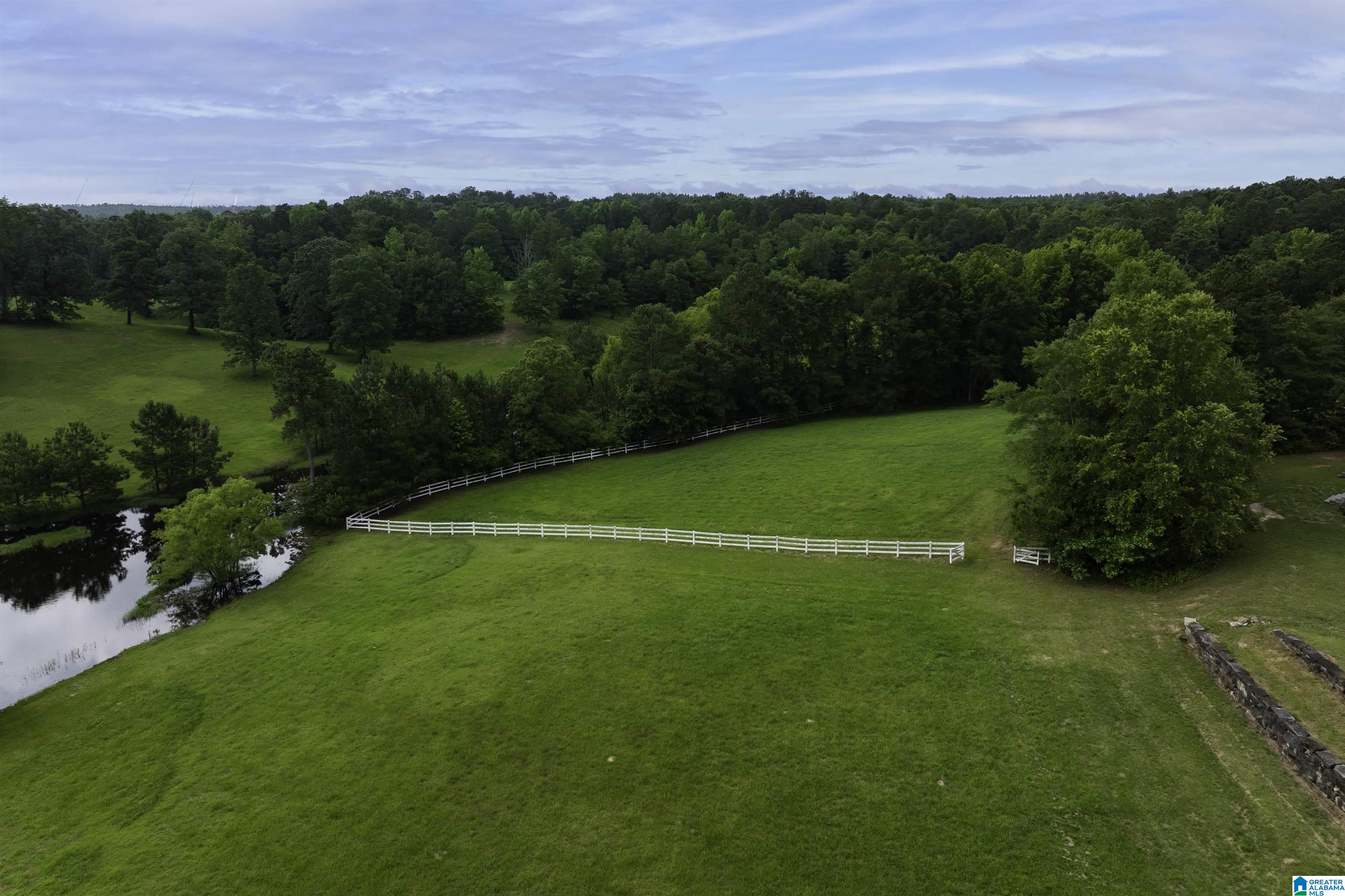 584 MEADOW LAKE FARMS