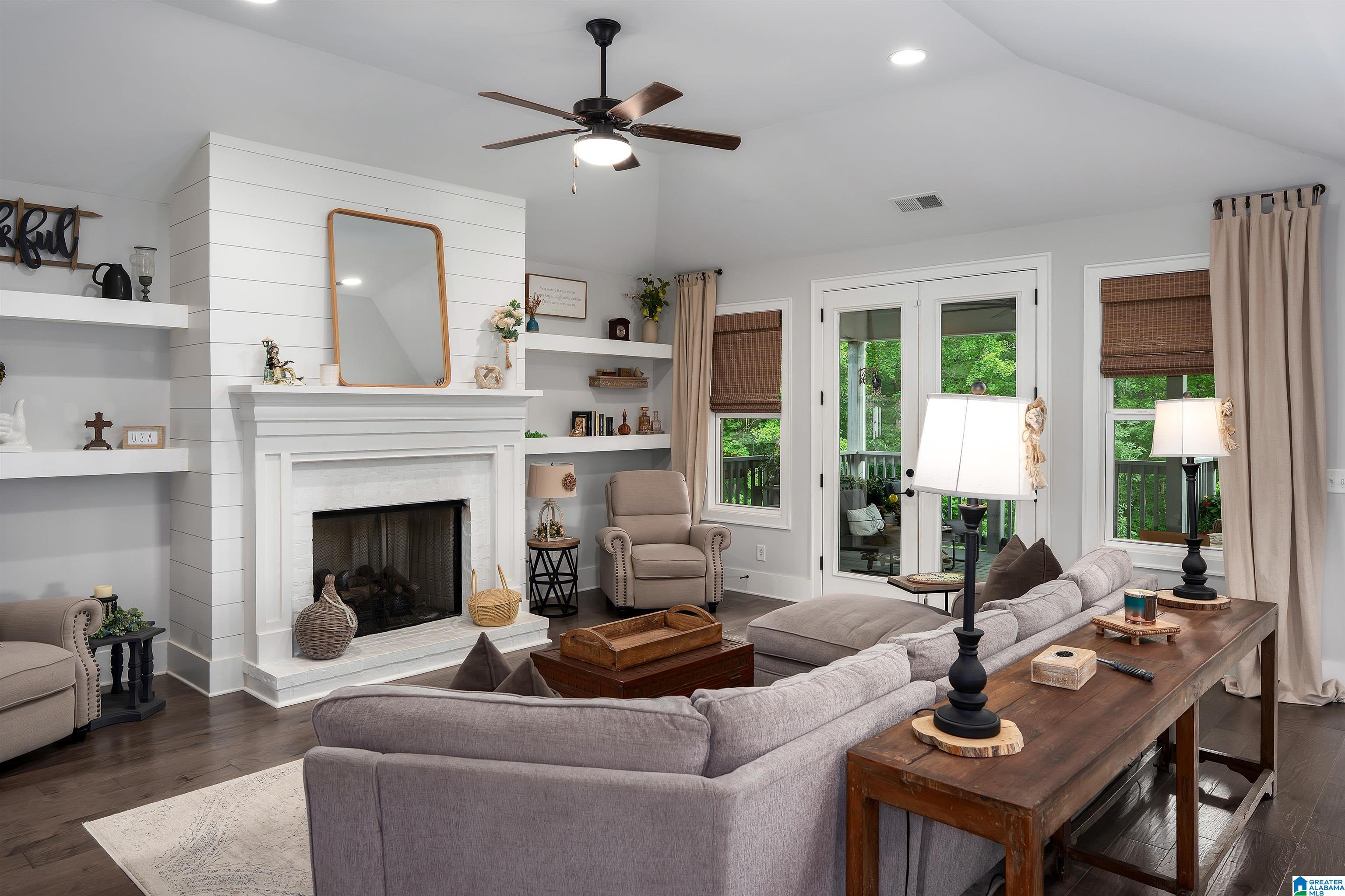 2542 BLACKRIDGE COVE