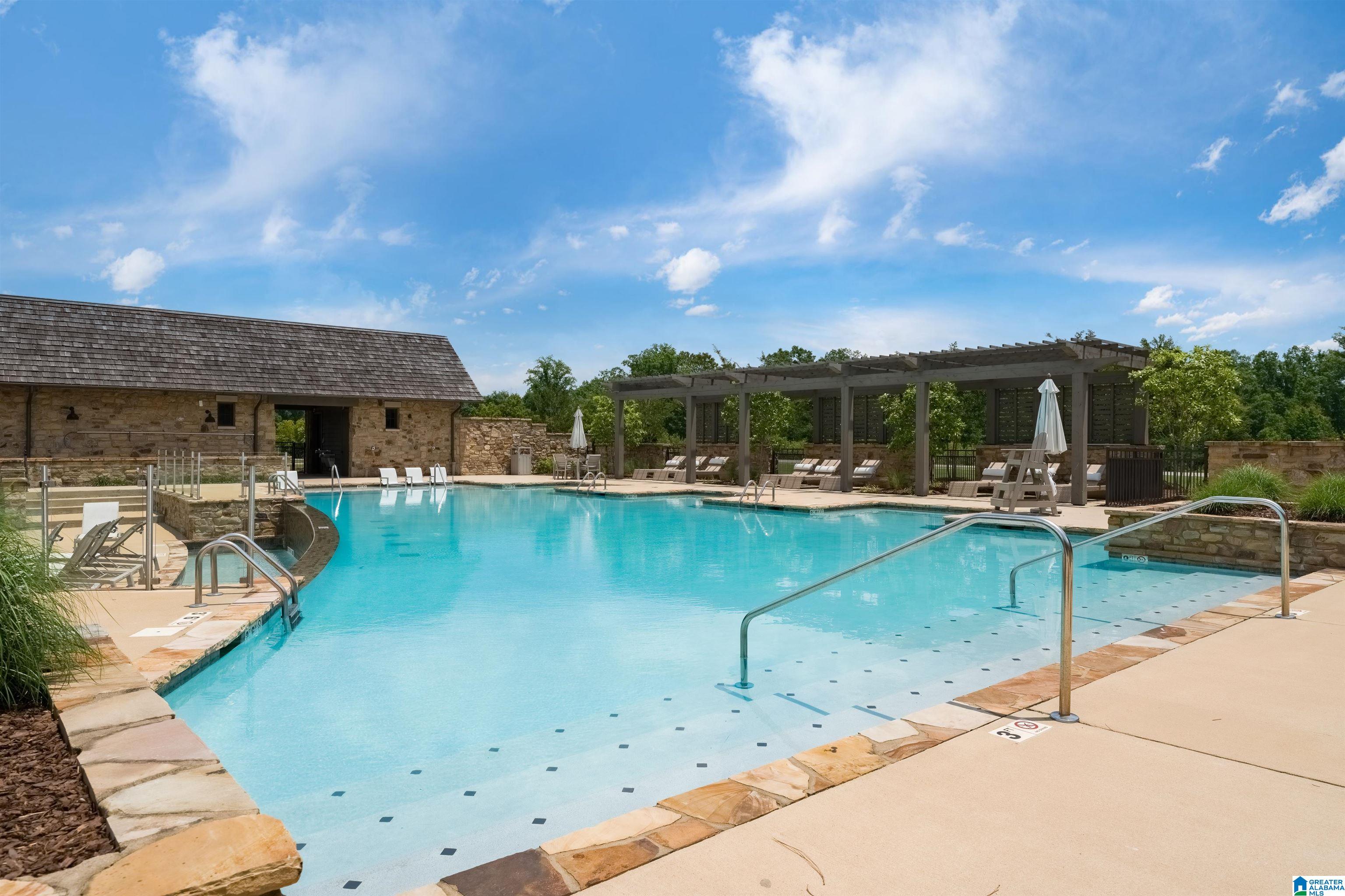 2542 BLACKRIDGE COVE