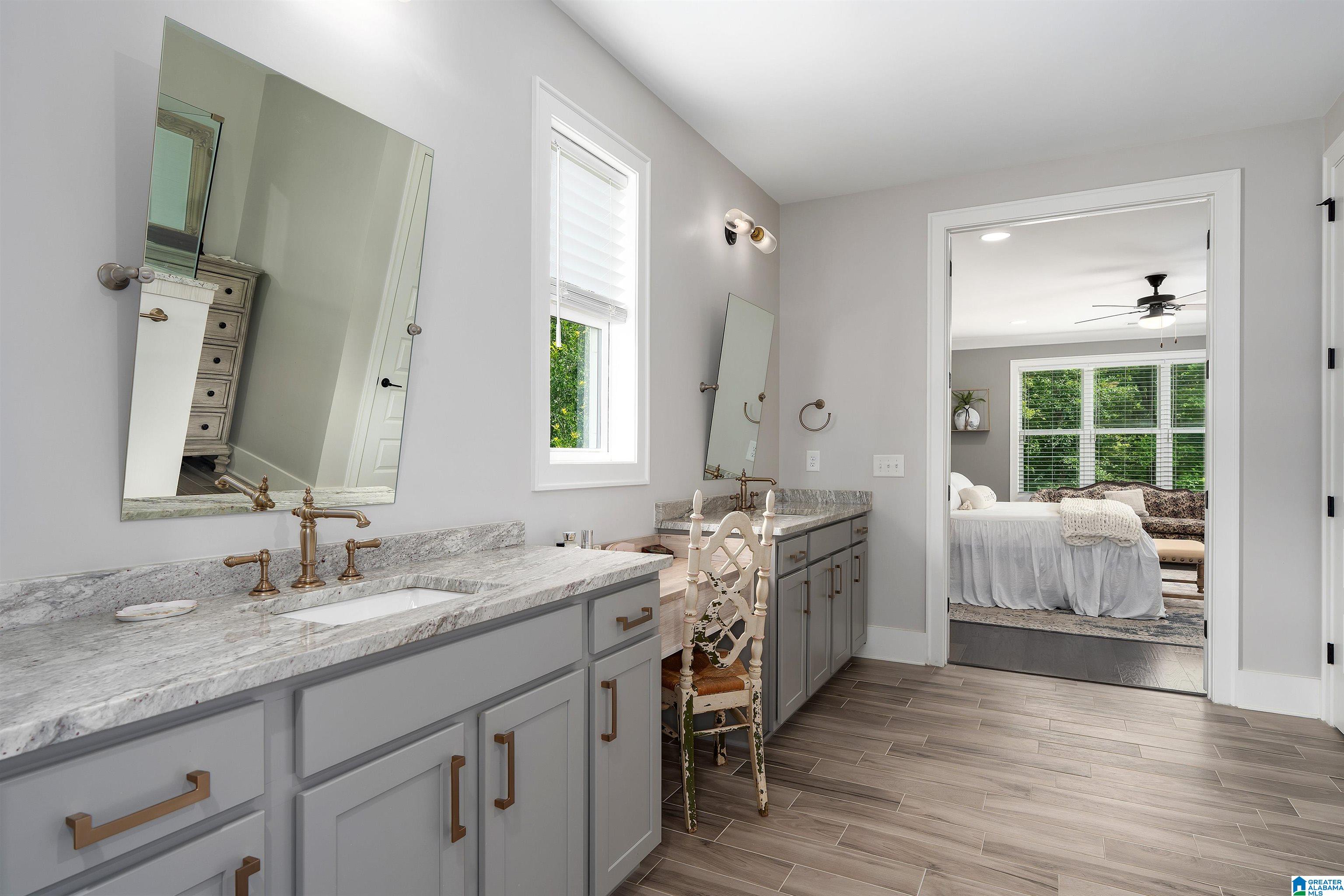 2542 BLACKRIDGE COVE