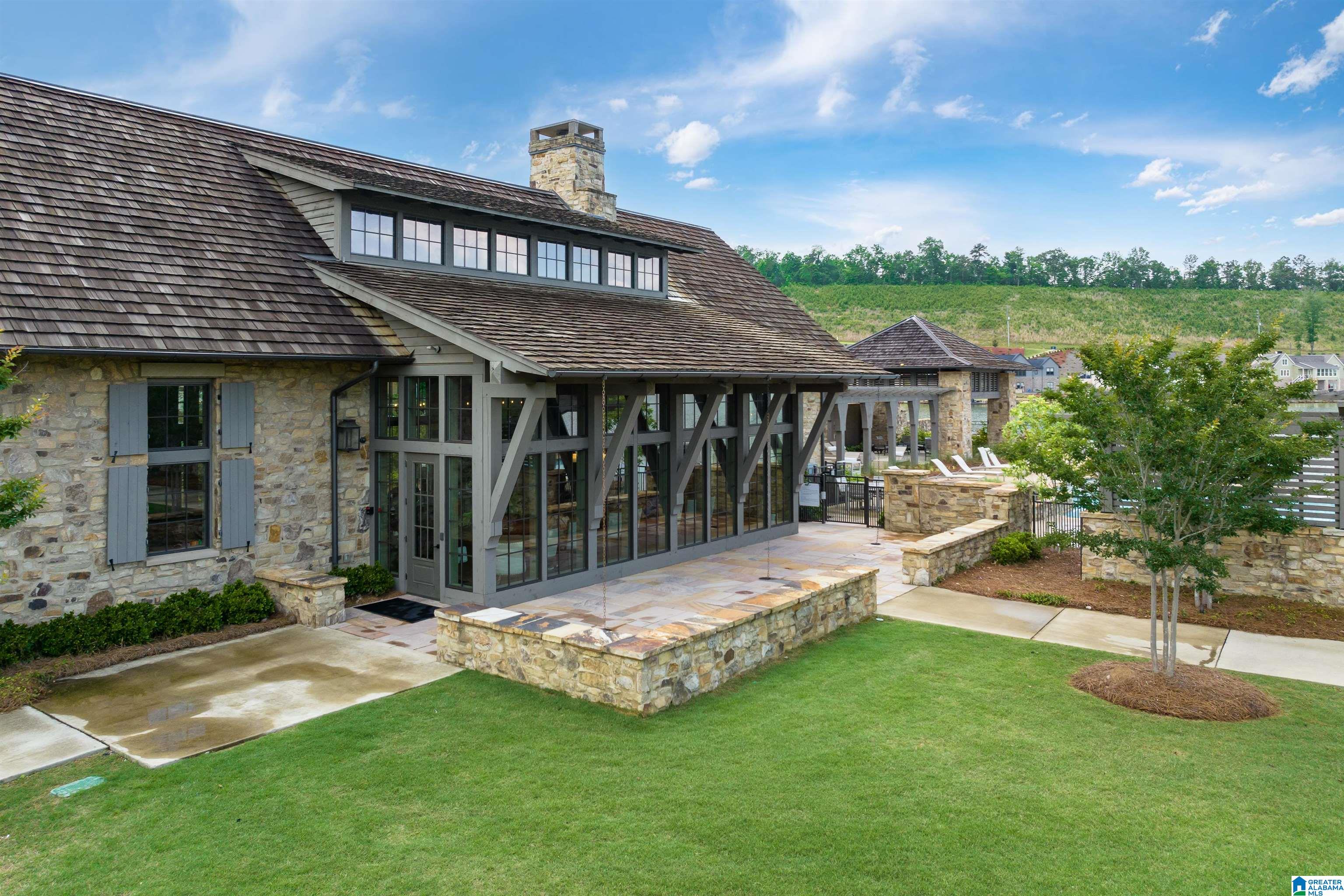 2542 BLACKRIDGE COVE
