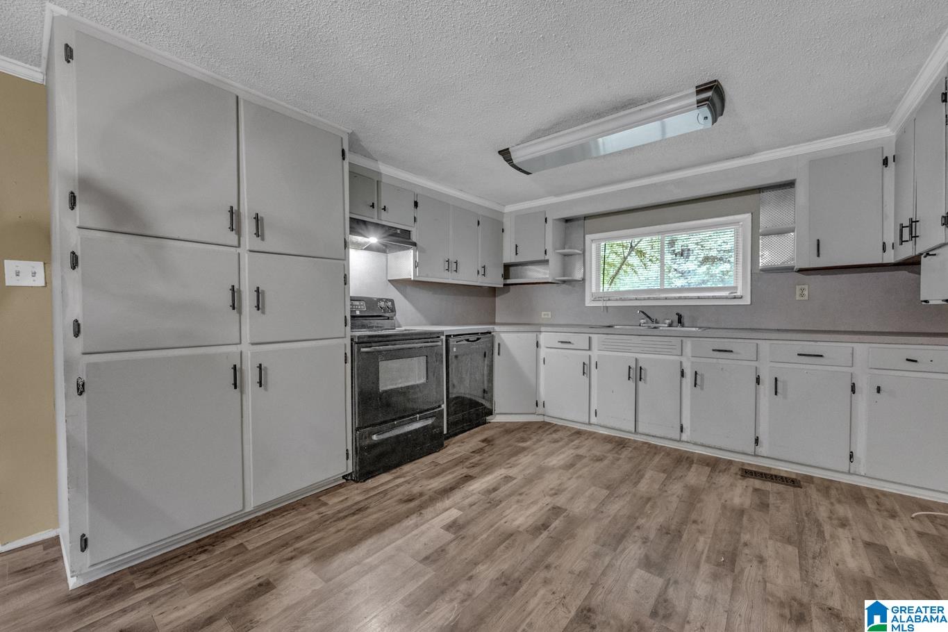 2749 WOODRUFF MILL ROAD