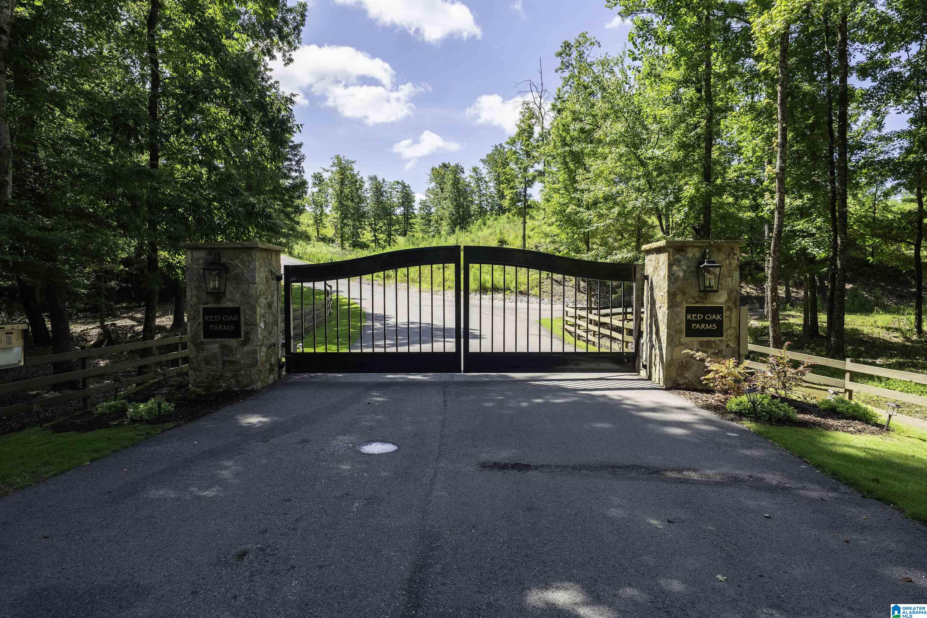 395 RED OAK ROAD