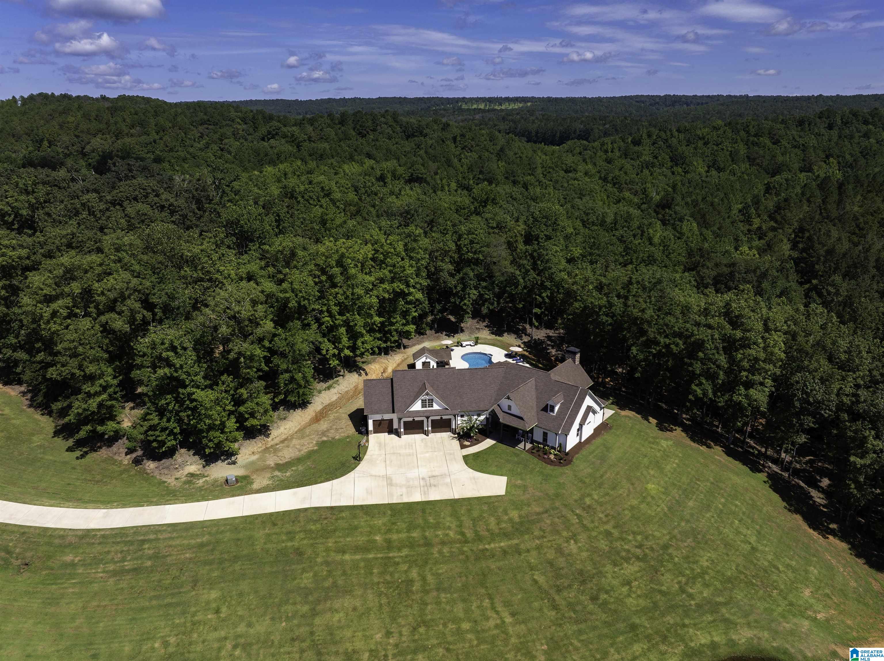 395 RED OAK ROAD