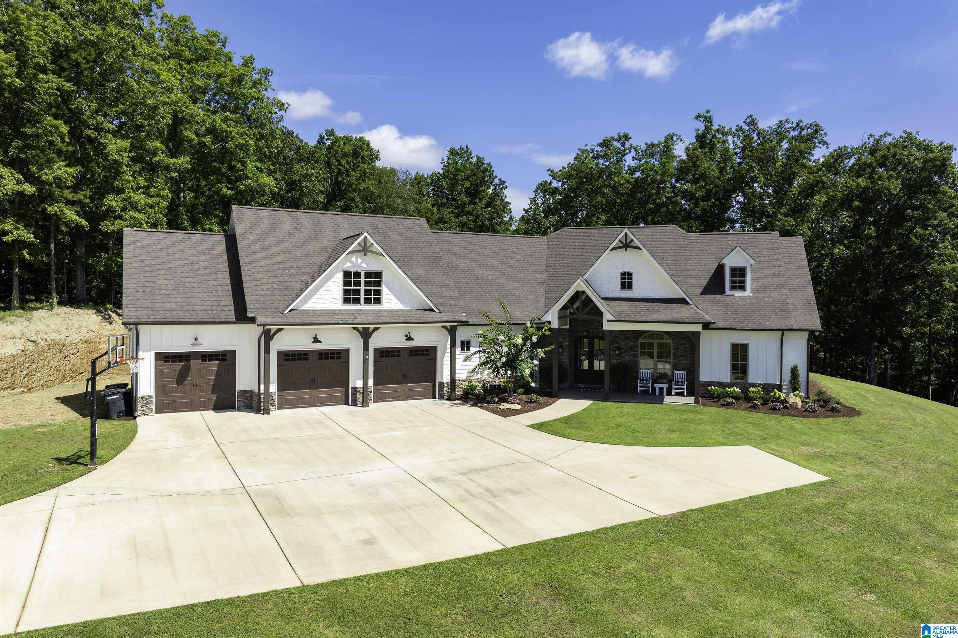 395 RED OAK ROAD