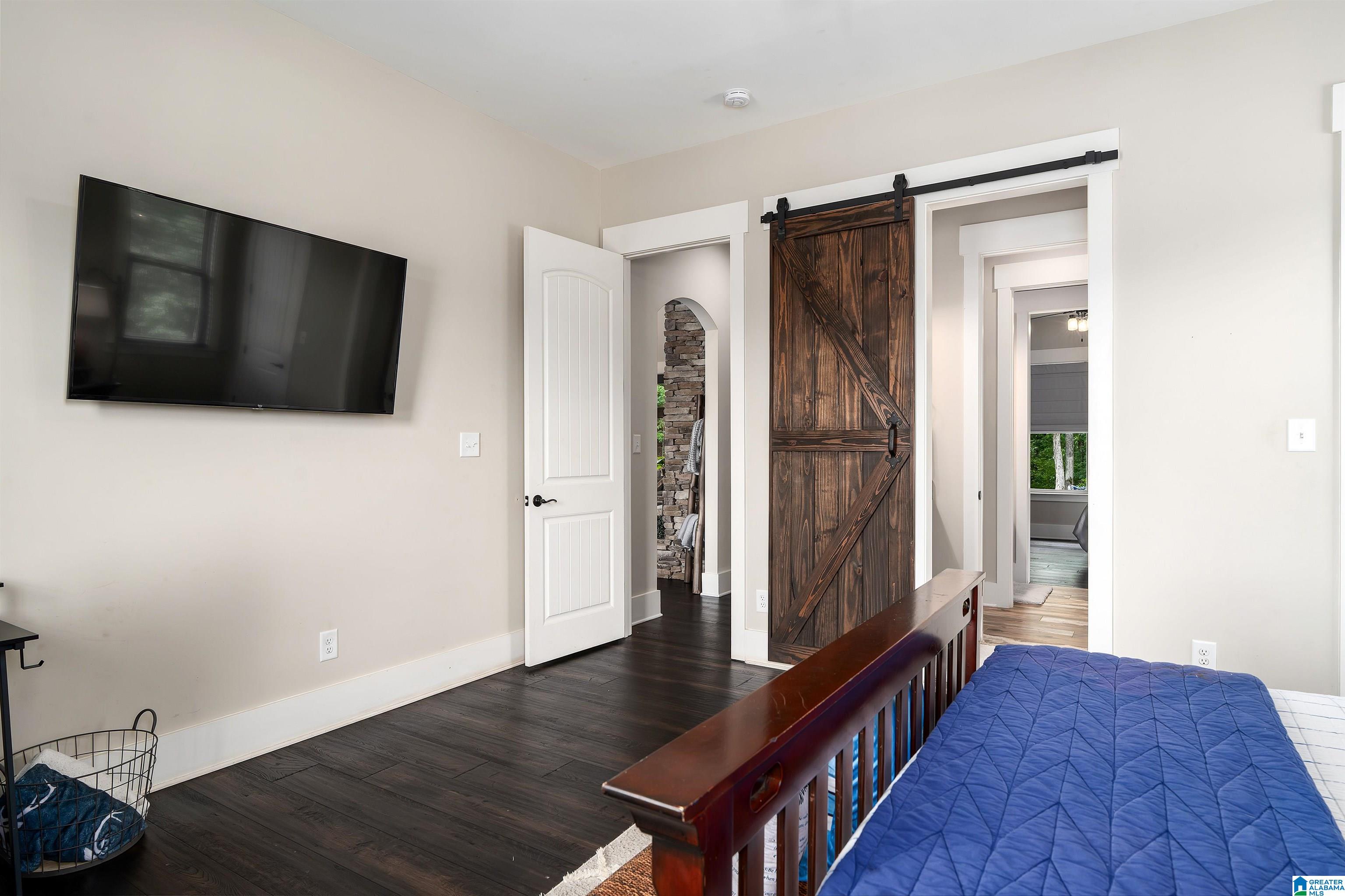 395 RED OAK ROAD
