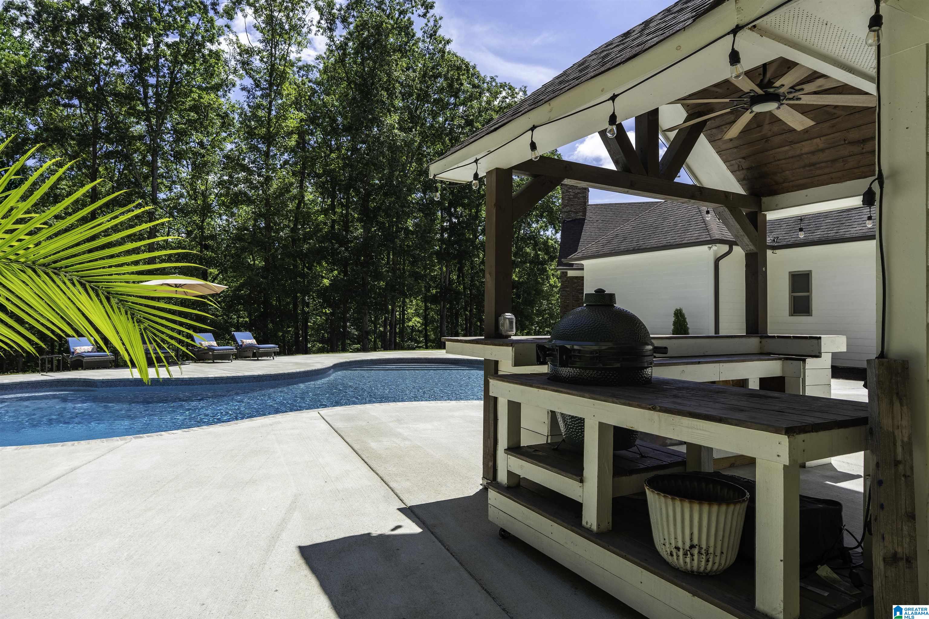 395 RED OAK ROAD