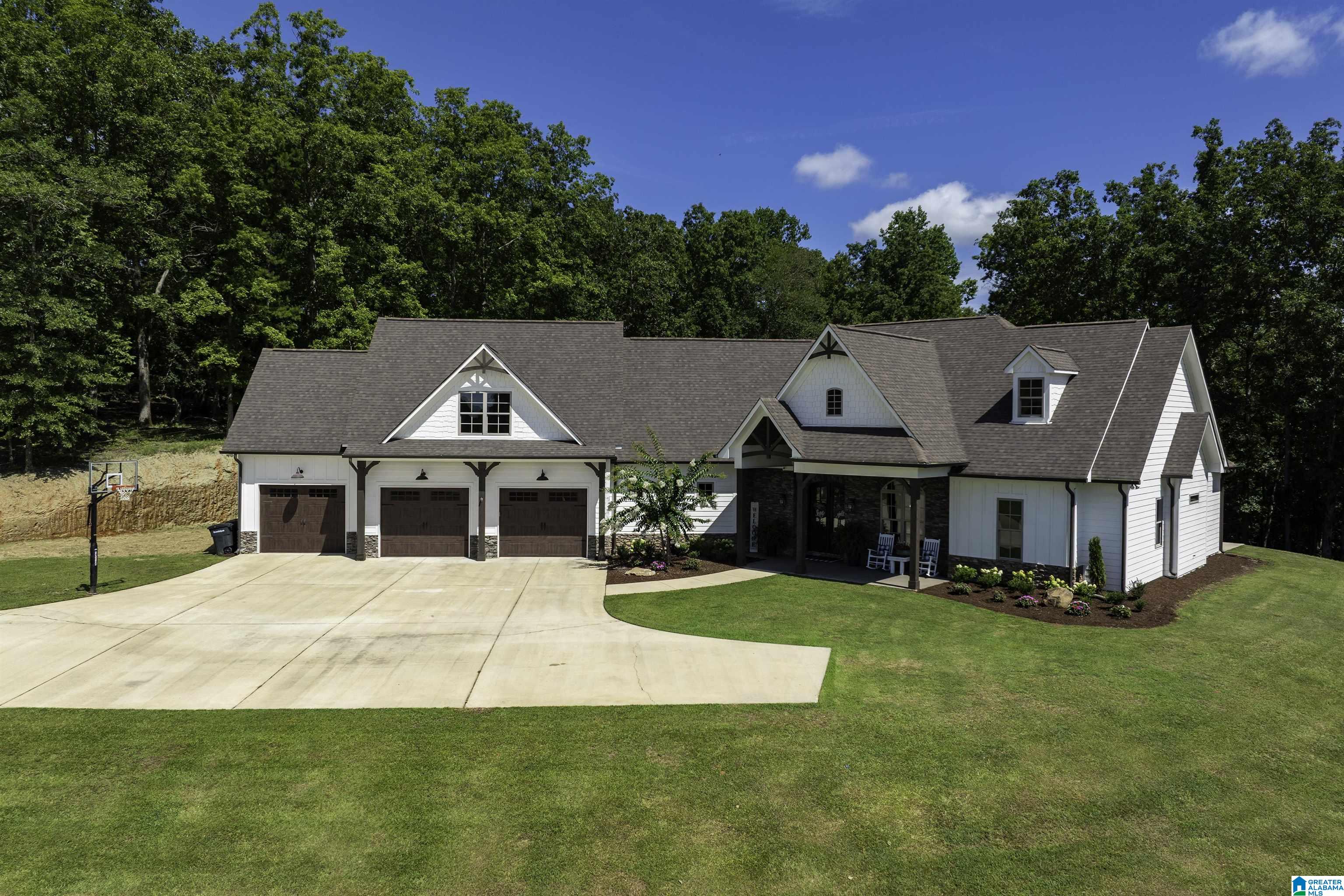 395 RED OAK ROAD