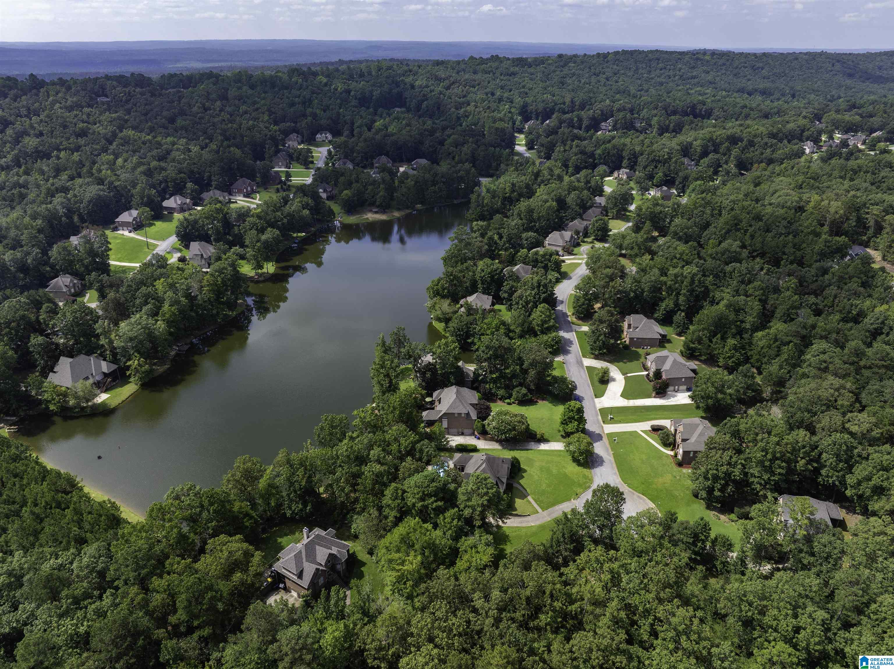 3588 LAKEFRONT TRAIL