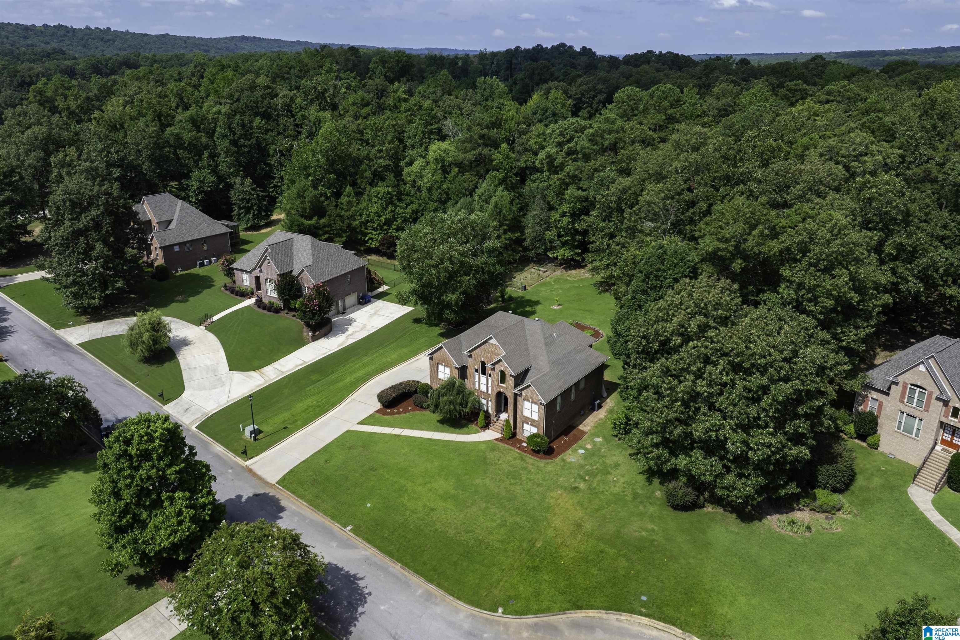 3588 LAKEFRONT TRAIL