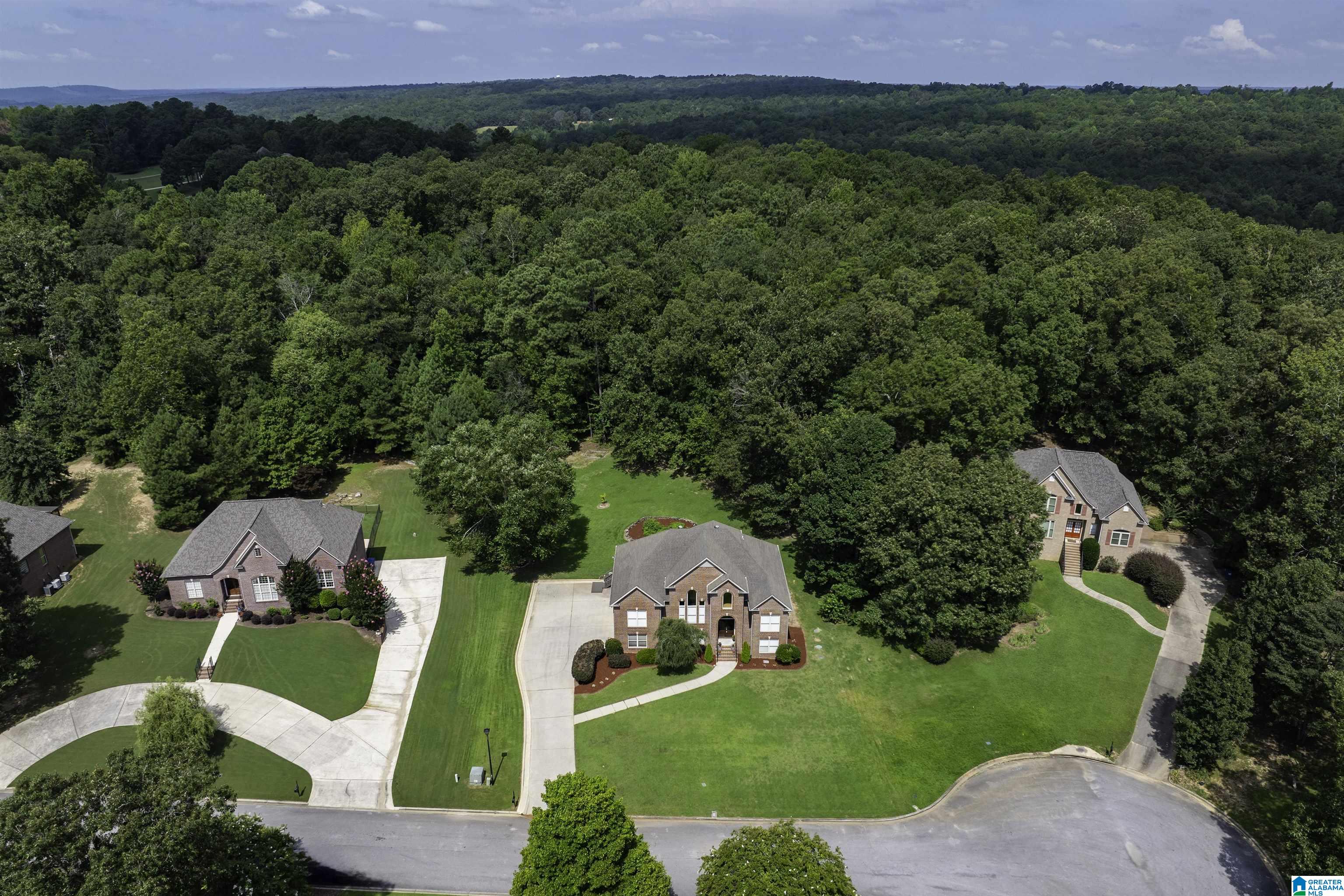3588 LAKEFRONT TRAIL