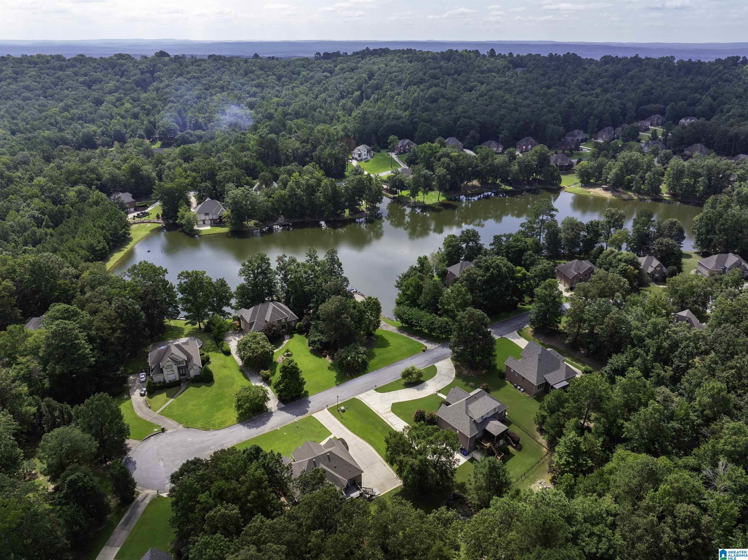 3588 LAKEFRONT TRAIL