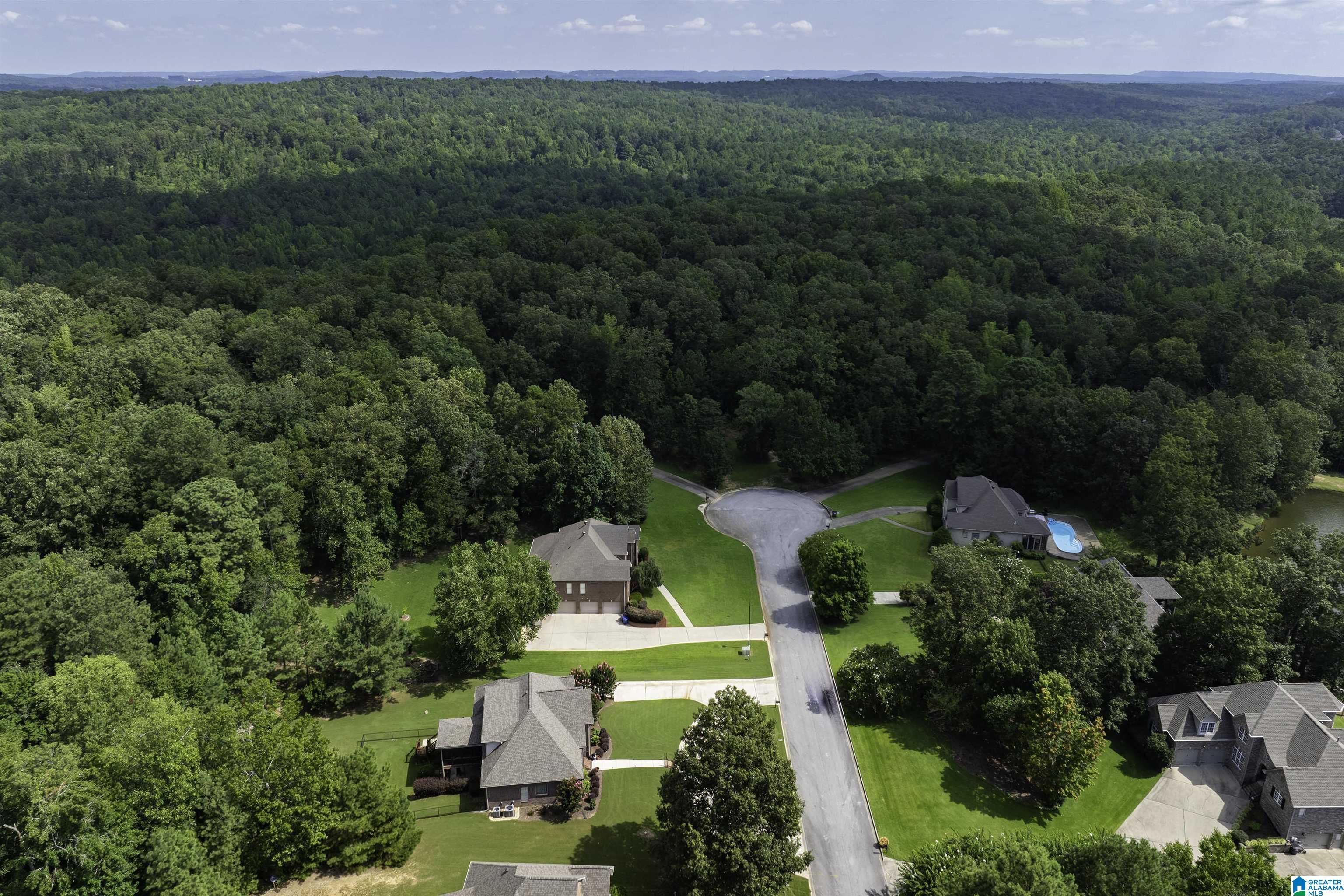 3588 LAKEFRONT TRAIL