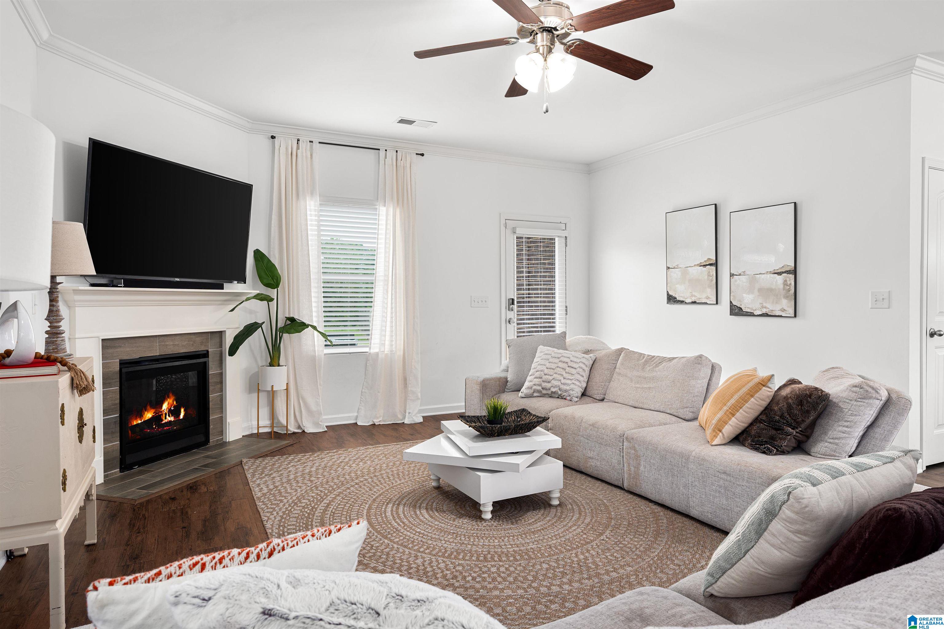 3654 BURLINGTON DRIVE