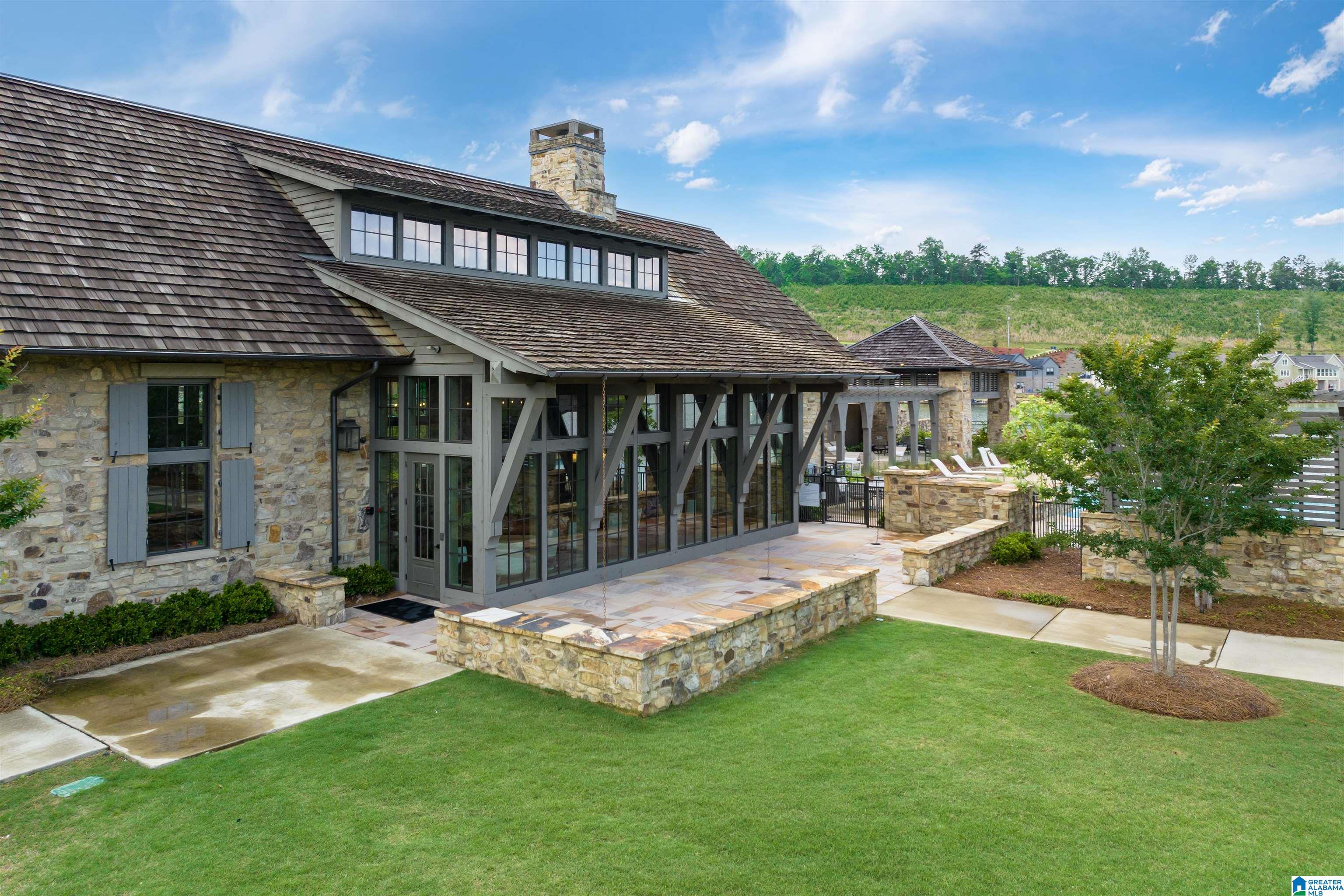 1883 BLACKRIDGE ROAD