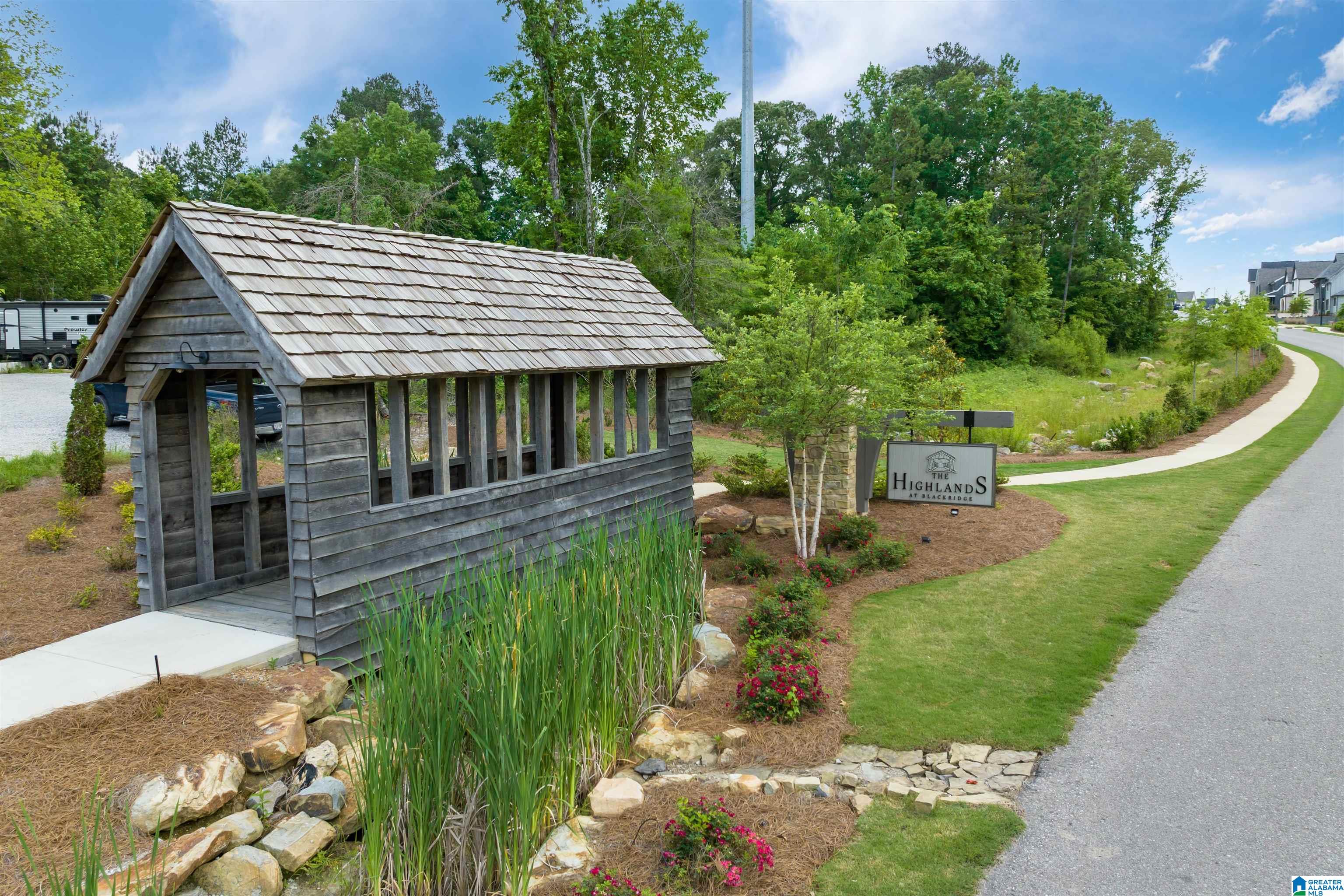 1904 BLACKRIDGE ROAD