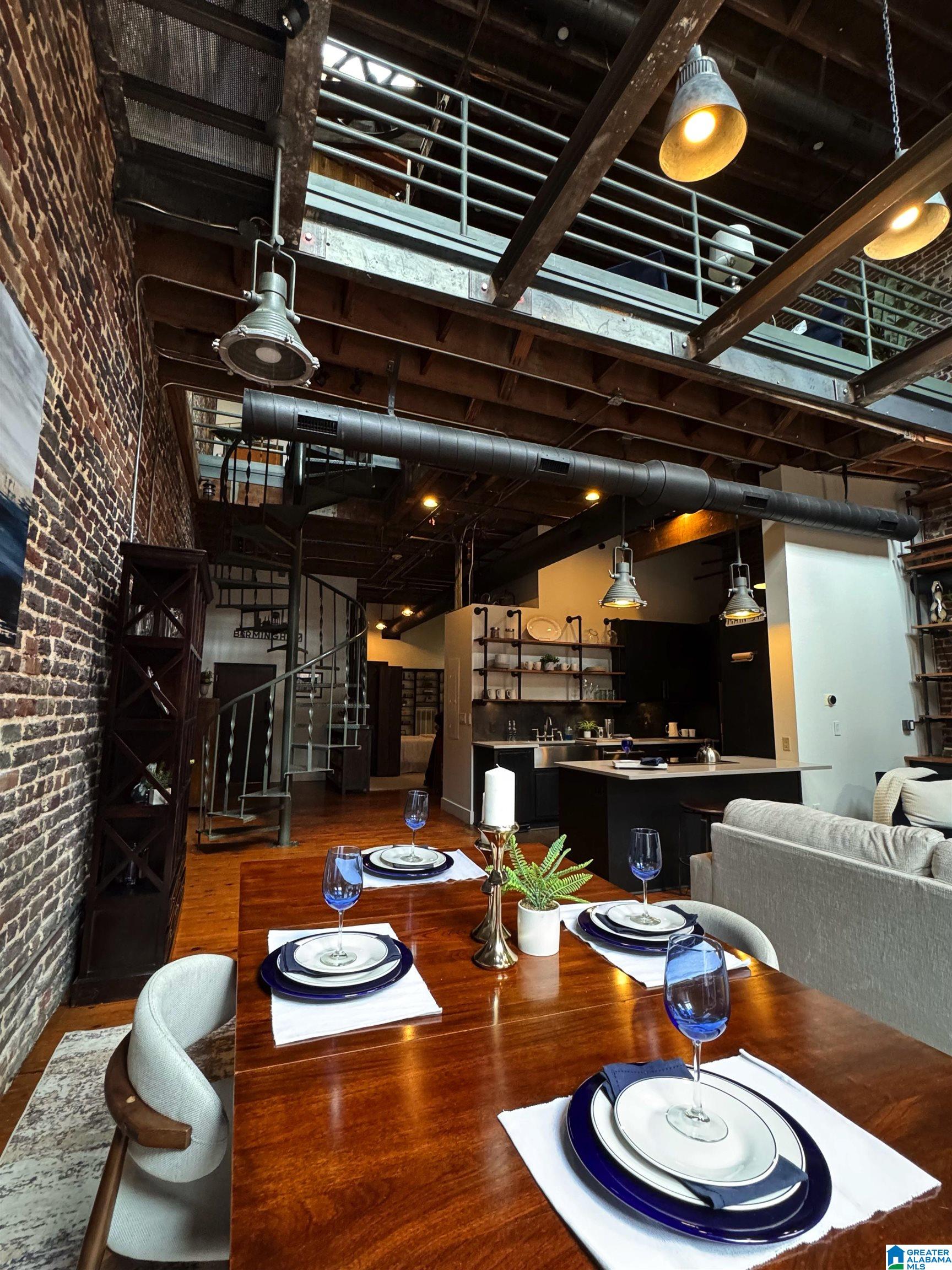 2217 2ND AVENUE N 206