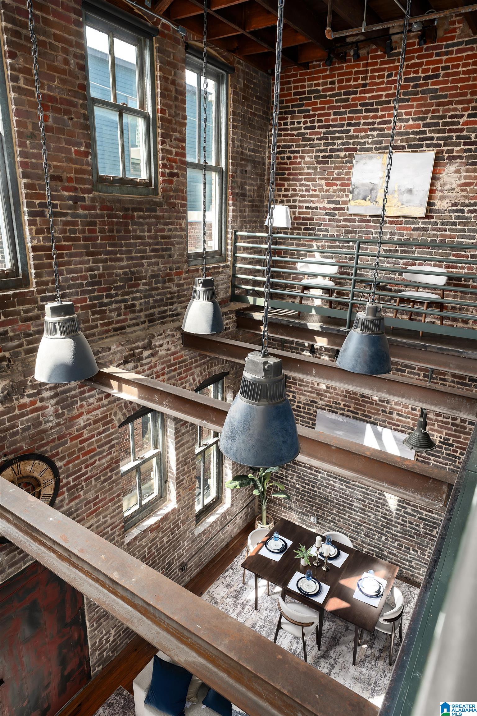 2217 2ND AVENUE N 206