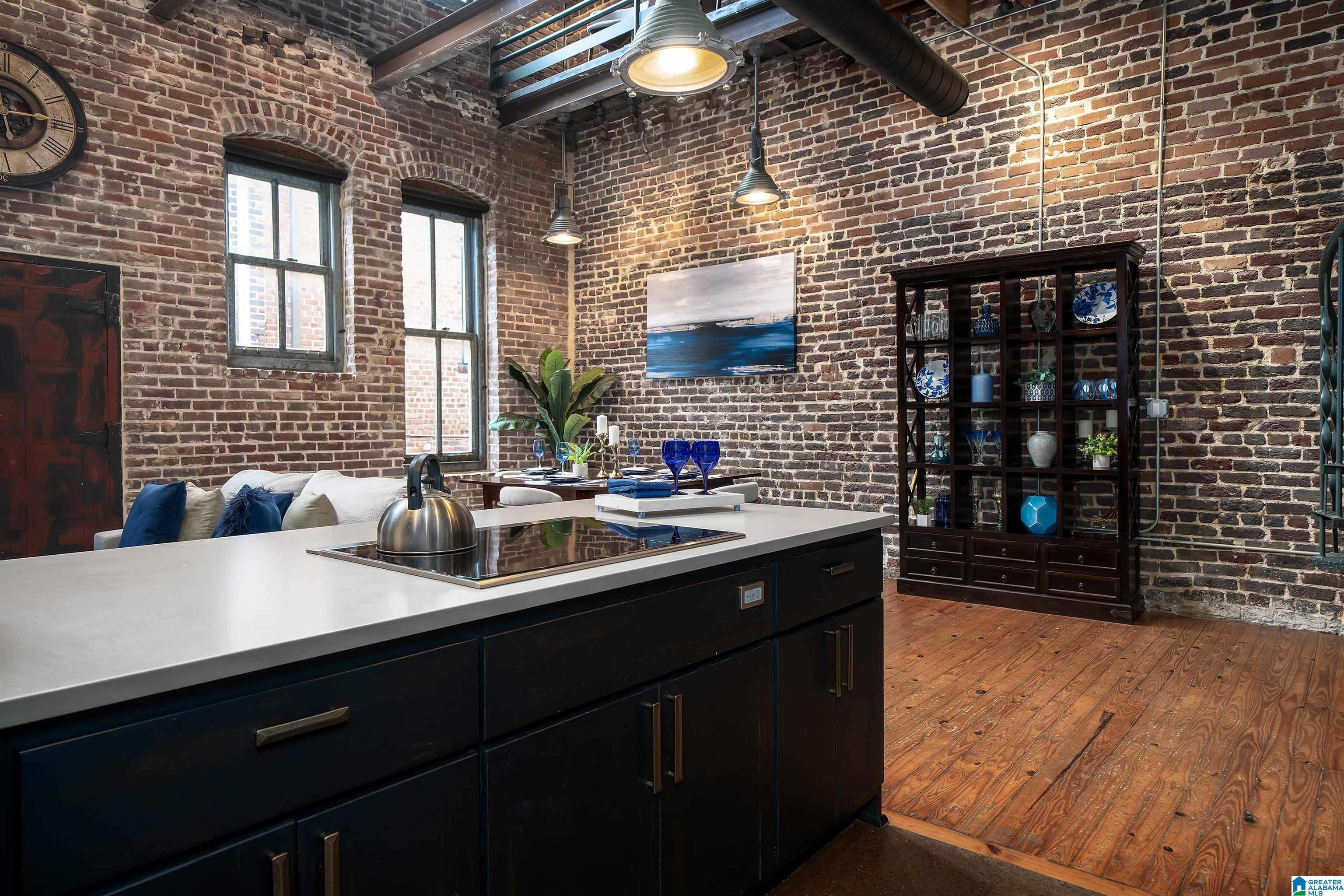 2217 2ND AVENUE N 206