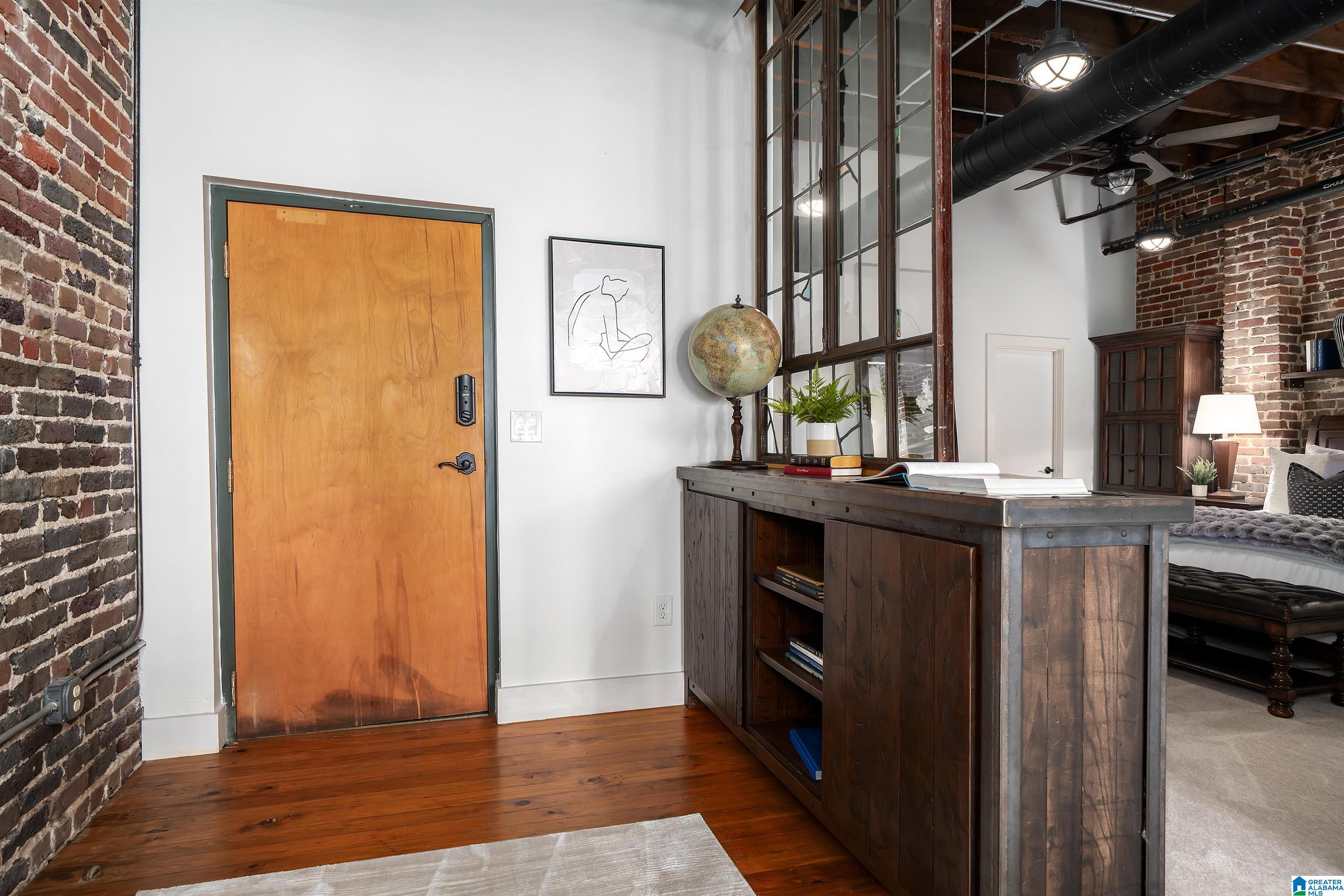 2217 2ND AVENUE N 206