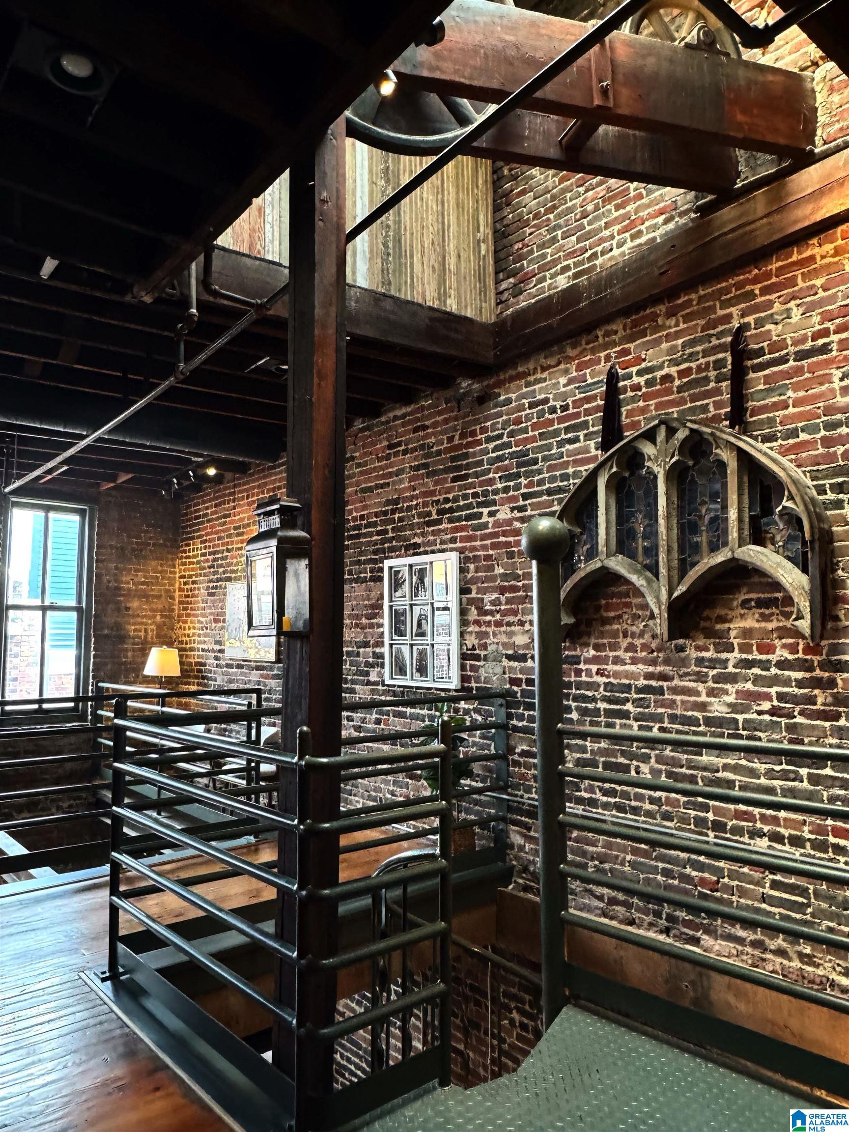 2217 2ND AVENUE N 206