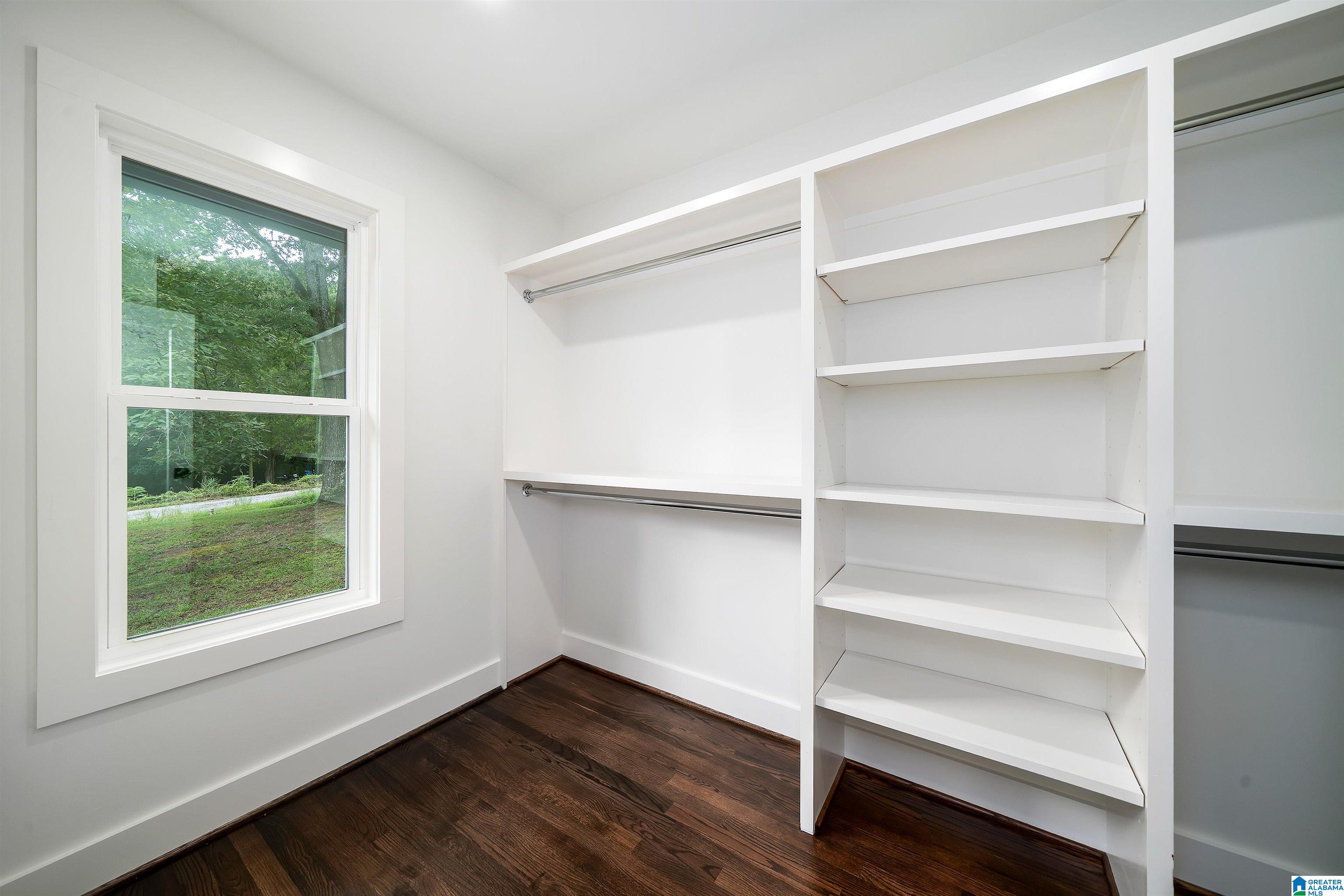 832 CHELSEA ROAD