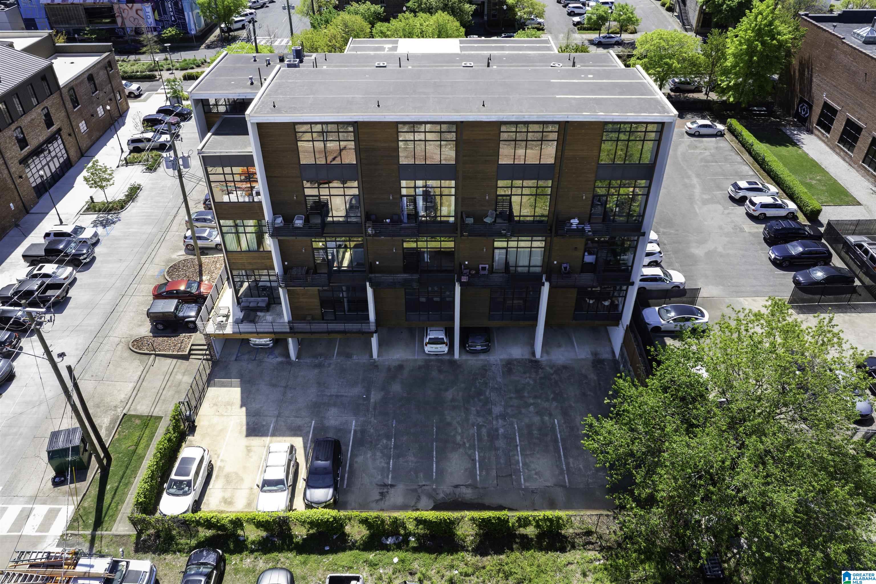 22262226 1ST AVENUE S 207