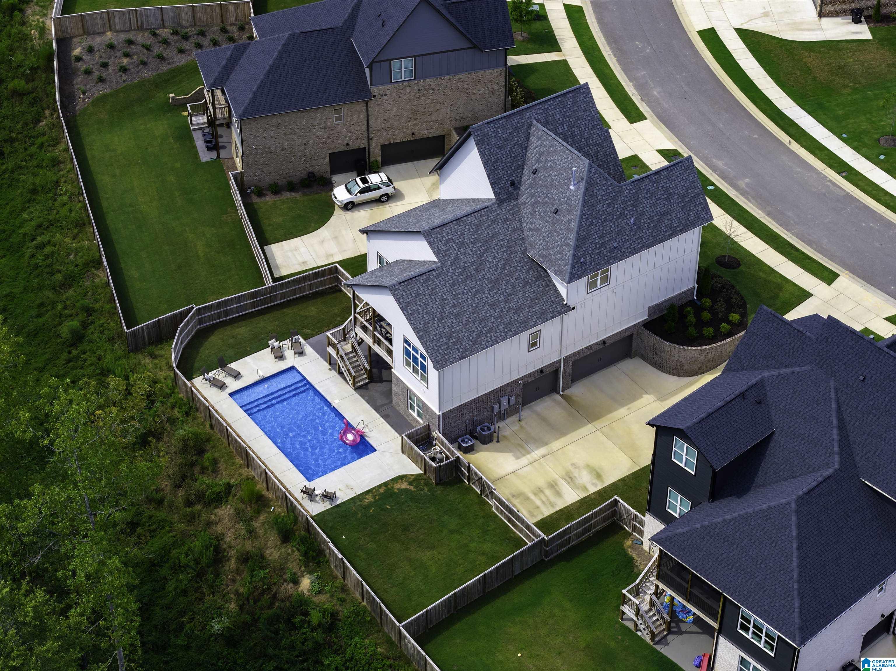 1137 CLIFTON ROAD